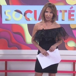 caminar Anticuado Al borde Una presentadora de Telecinco "deja sus bragas sucias tiradas en el  camerino"