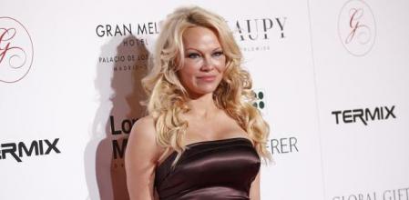Paparazzi capta Pamela Anderson irreconeixible: foto sense retocs