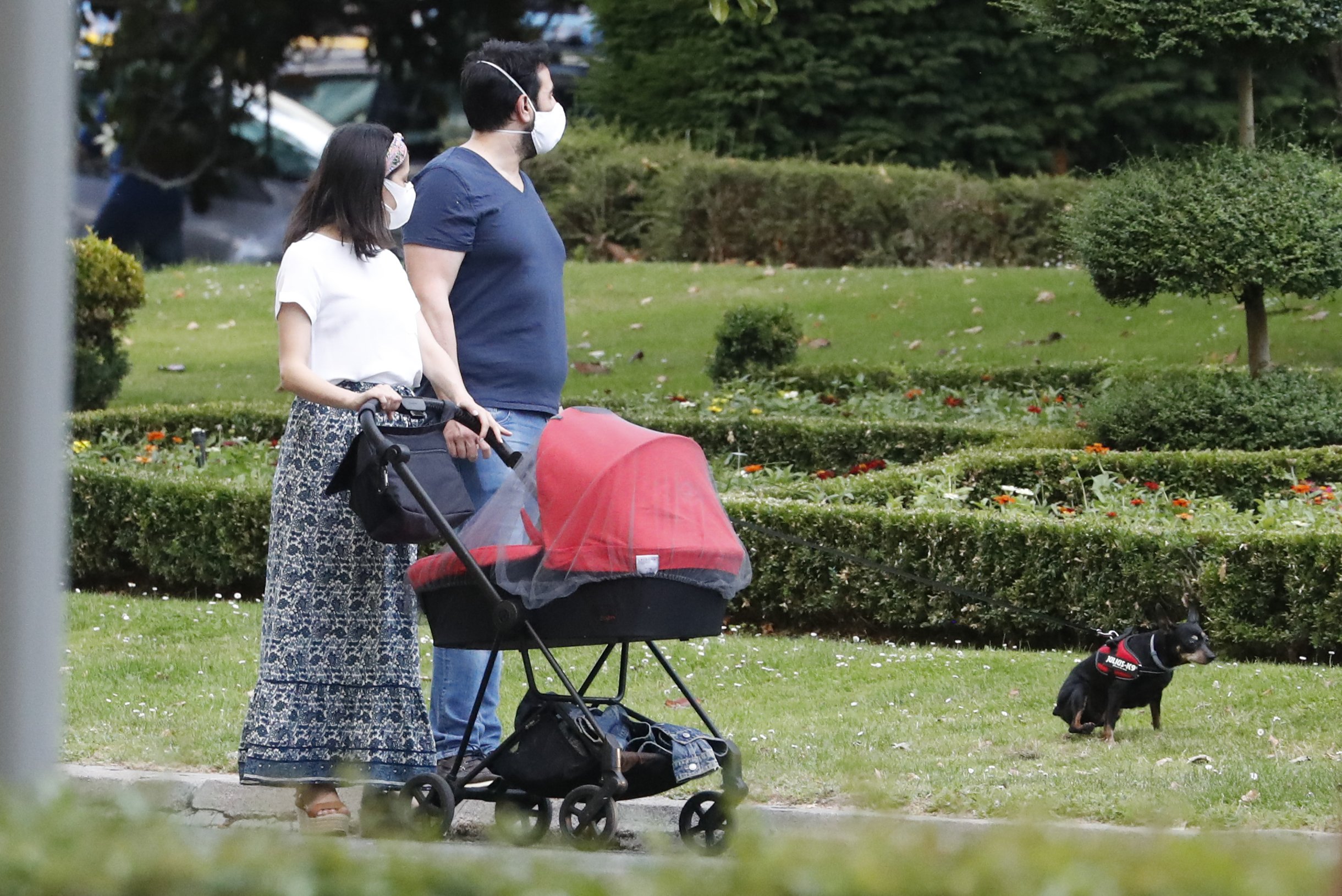 Inés Arrimadas recuperada del parto, foto con sus dos hijos juntos: Álex y Marc