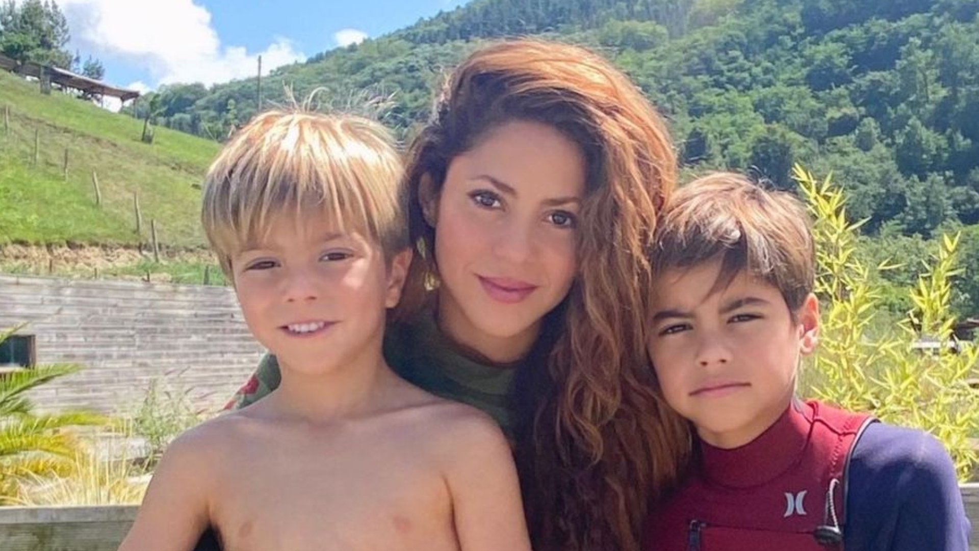 Un hijo de Shakira llora por tener que ir con Clara Chía y Piqué, gritaba ‘mami’