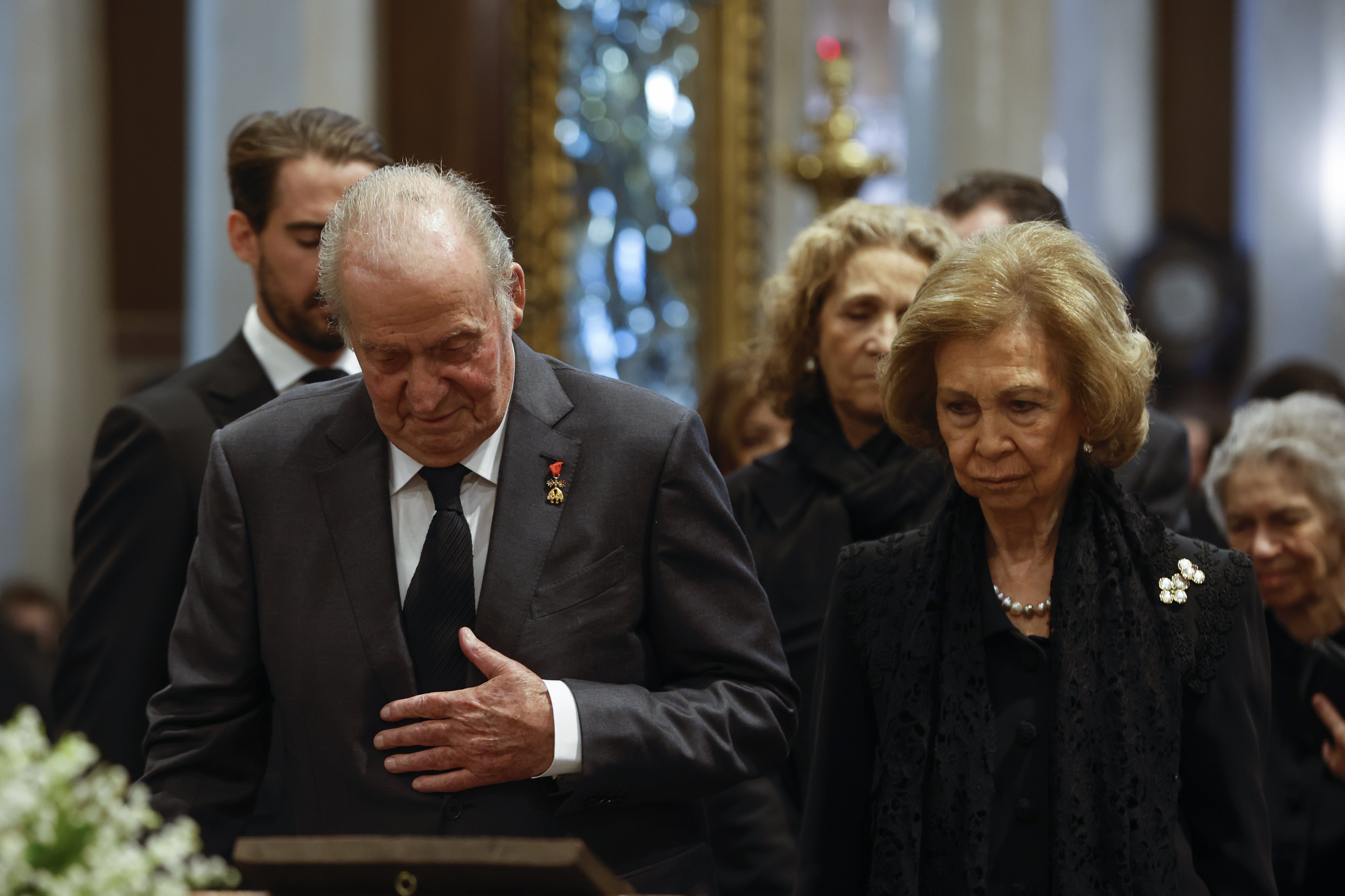 La reina Sofia i Joan Carles I, separats fins i tot en la mort, no volen que els enterrin junts