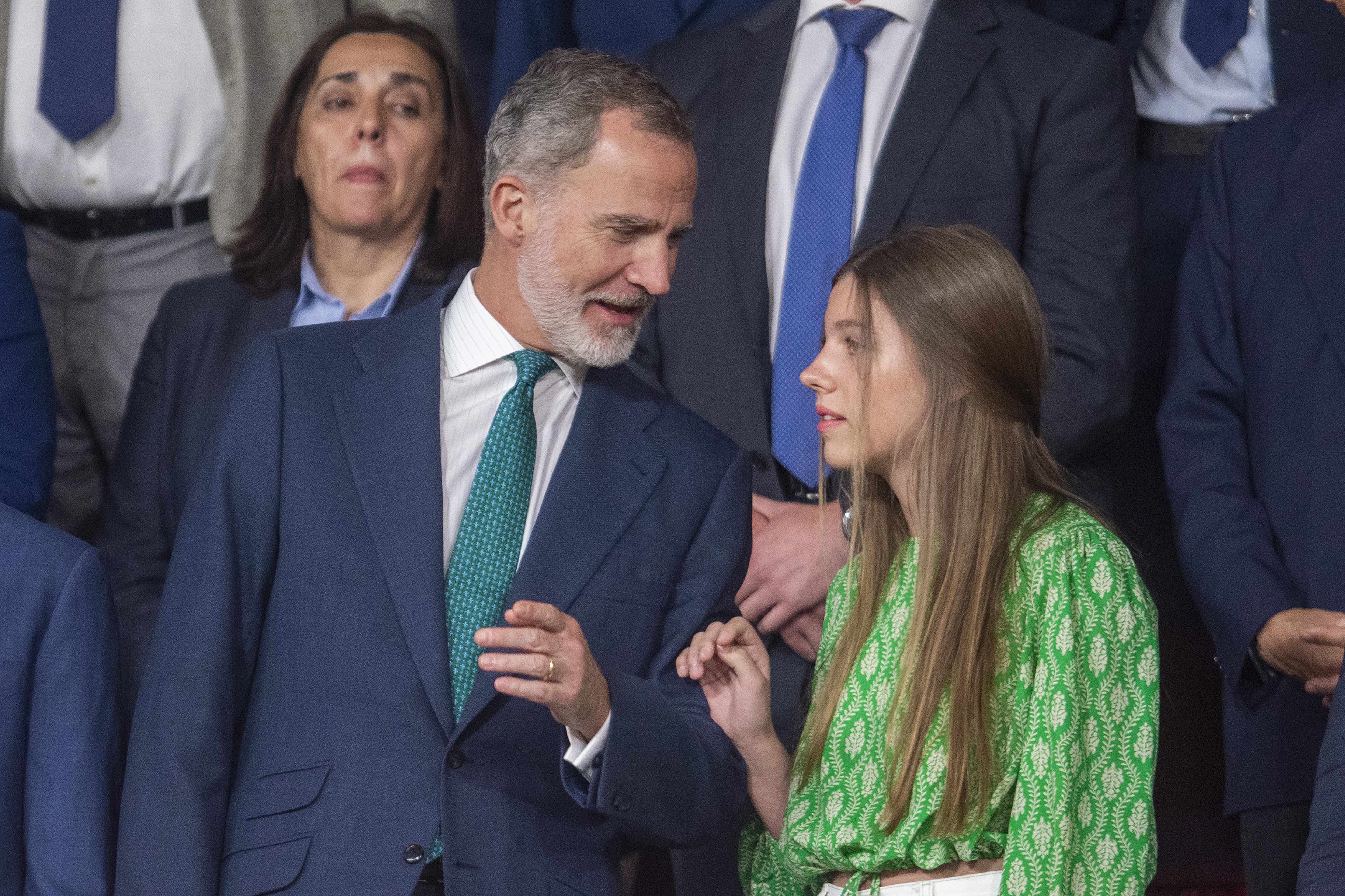 Felipe humilla a la infanta Sofía en su gran día para evitar una guerra familiar