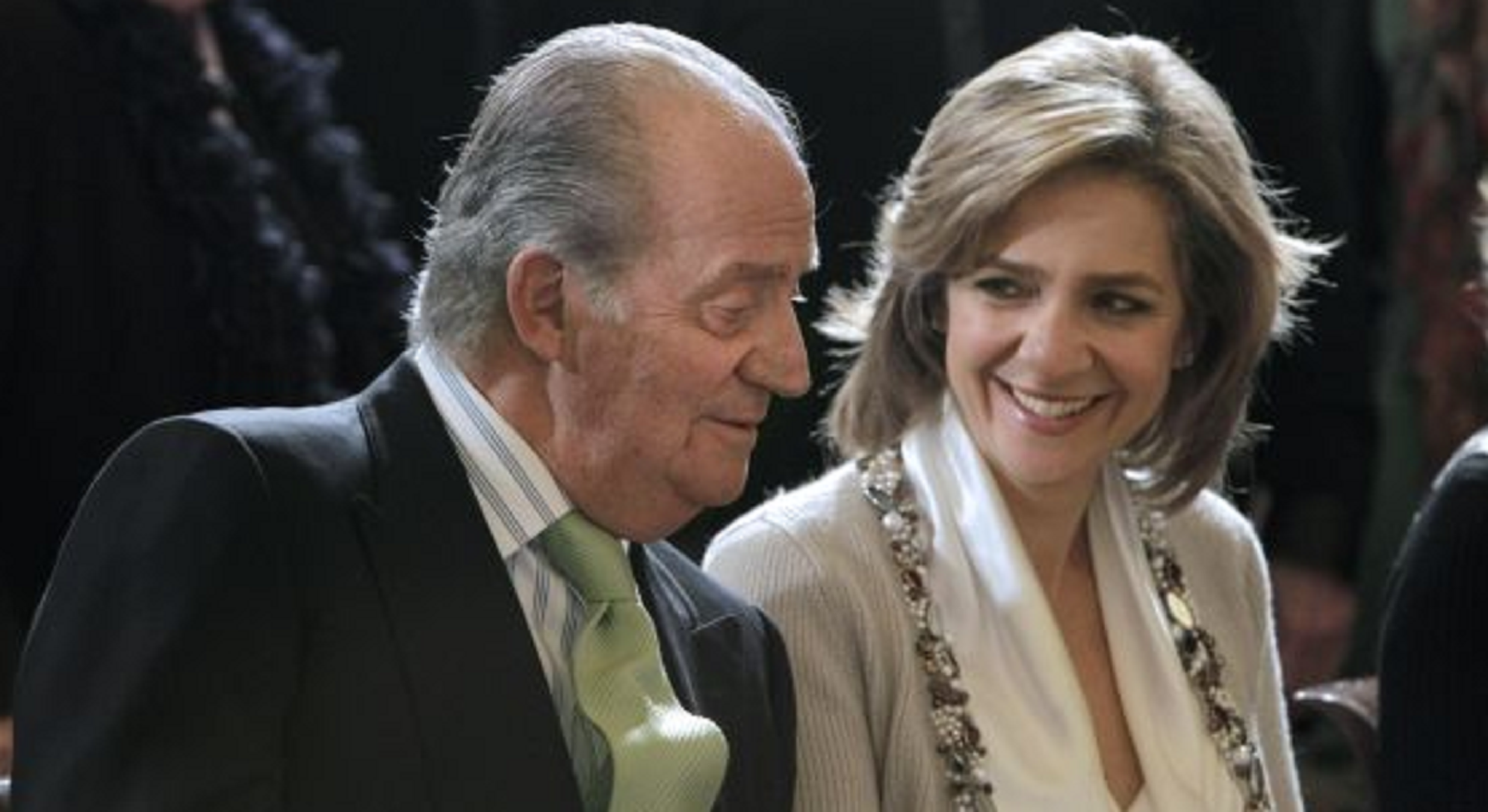 Juan Carlos I, compra millonaria encargada a sus hijas, Cristina y Elena,  para su tercer viaje a España
