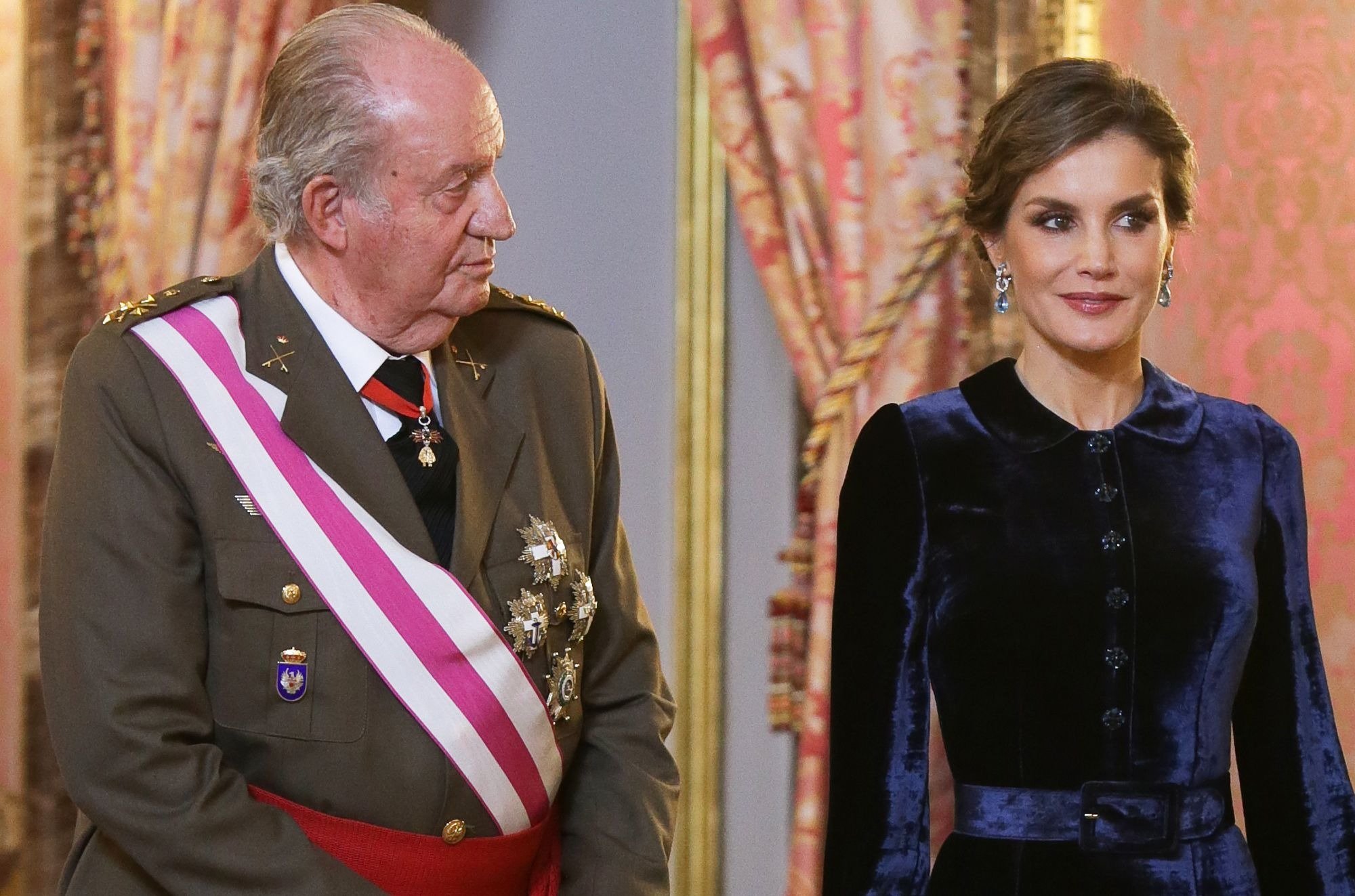 Joan Carles I vaticina el final de Letícia a la Casa Reial, fruita madura