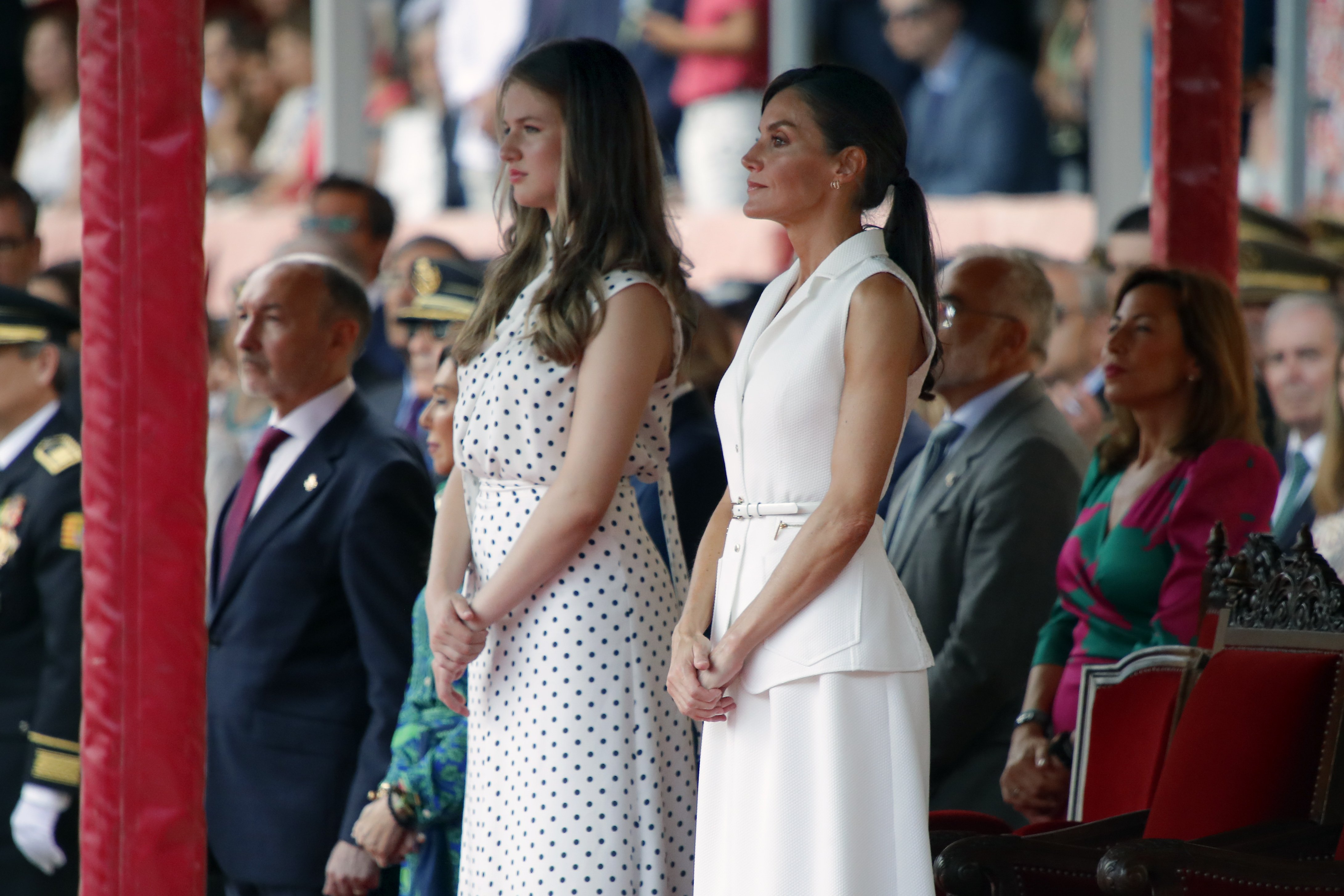 Leonor, rebel amb Letizia, planta cara a la seva mare per defensar l'avi, Joan Carles I