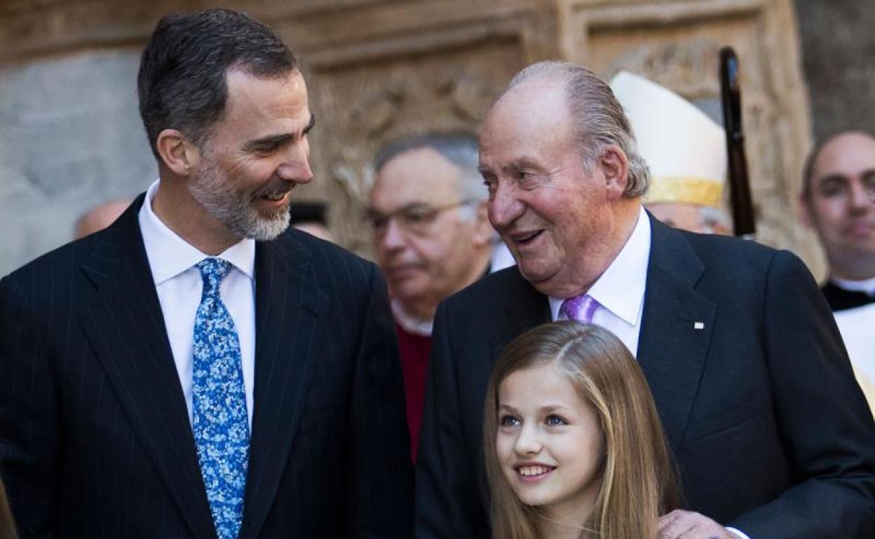 Felip VI, l'esbronc dels esbroncs a Joan Carles I, "et parlo com a Cap d'Estat, no com el teu fill"