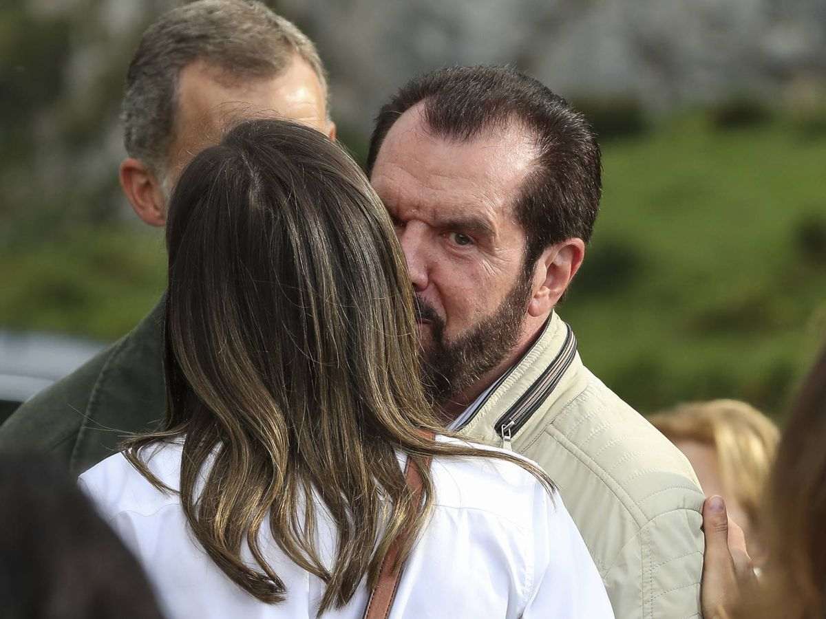 Jesús Ortiz, el padre de Letizia, pierde los nervios con un familiar de Felipe VI