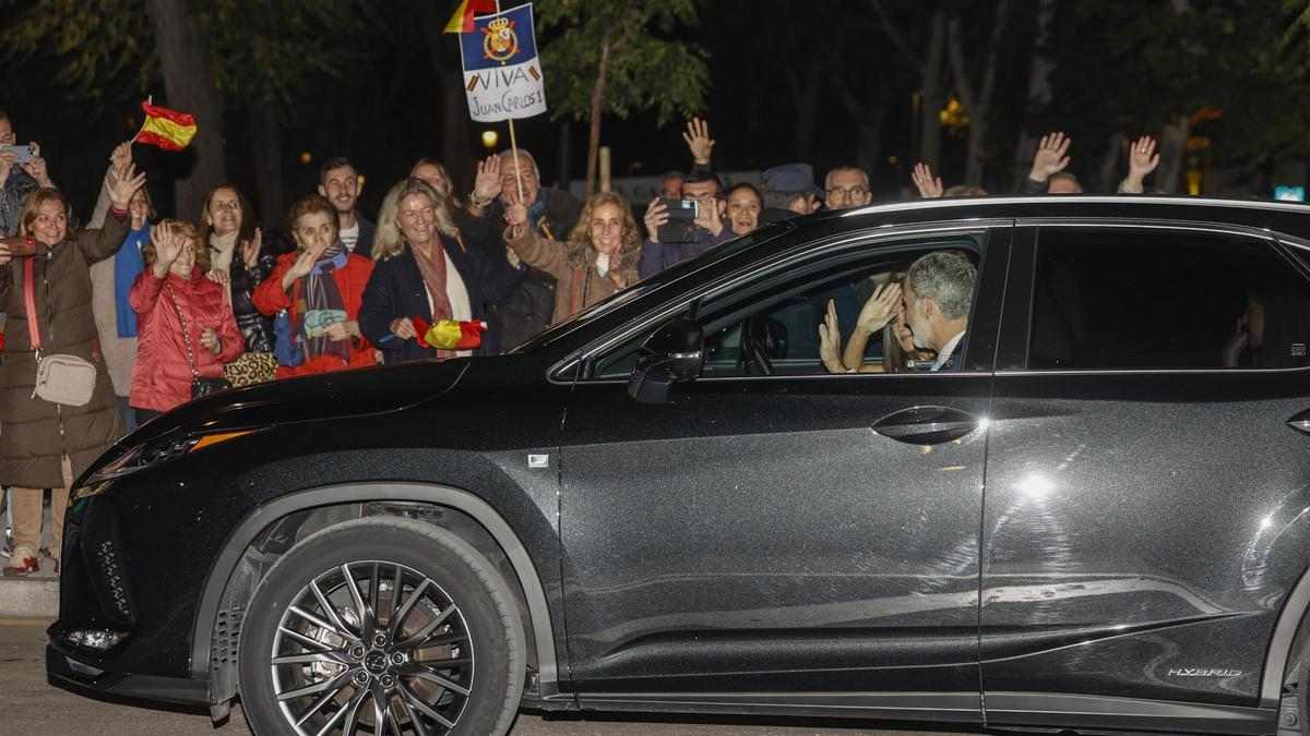 Felip VI i Letizia, tensió en l'aniversari per Joan Carles I, la festa acaba pitjor que malament