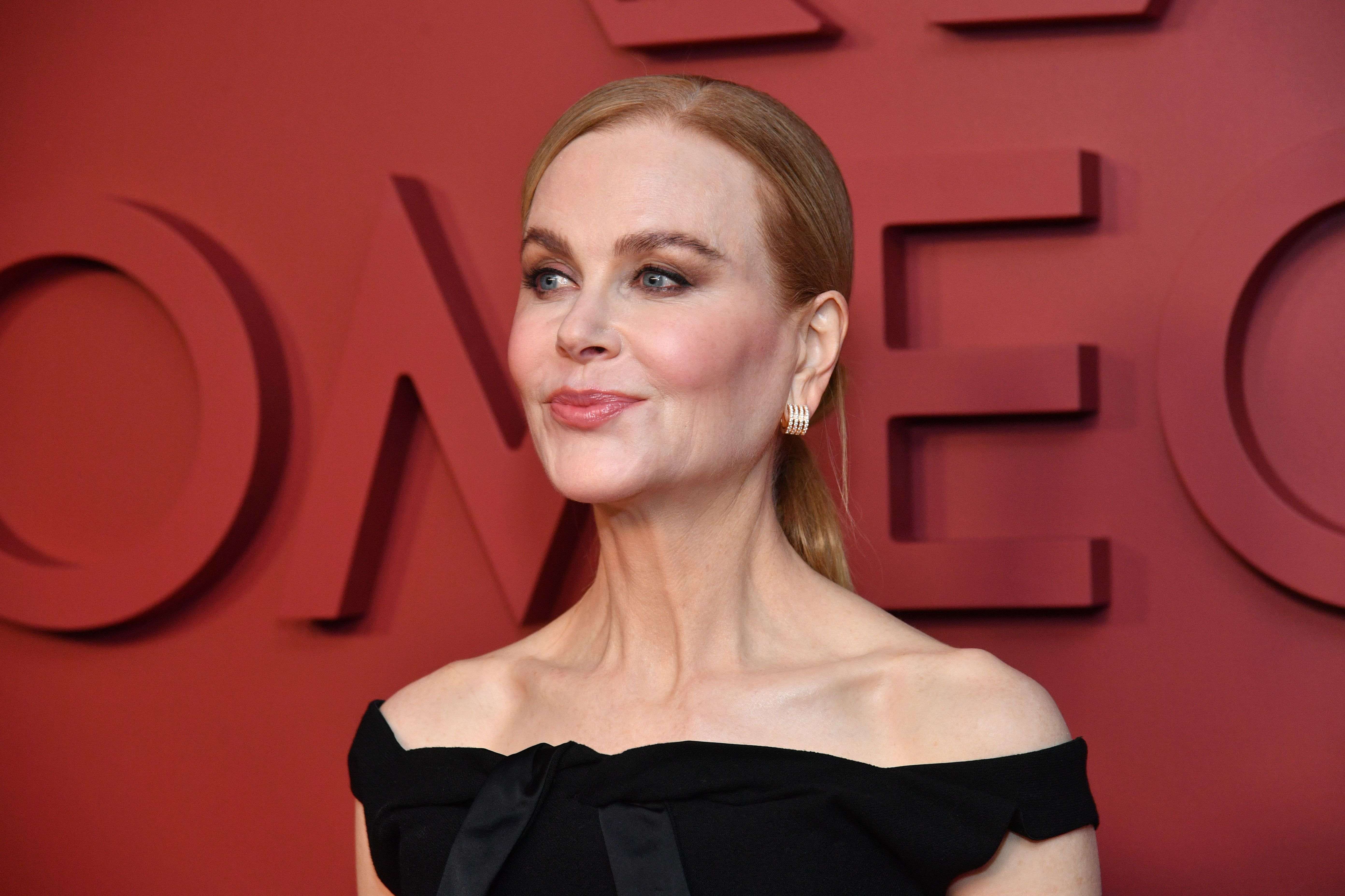 Nicole Kidman aparenta 30 años a los 56: la táctica es recuperar su pelo rizado