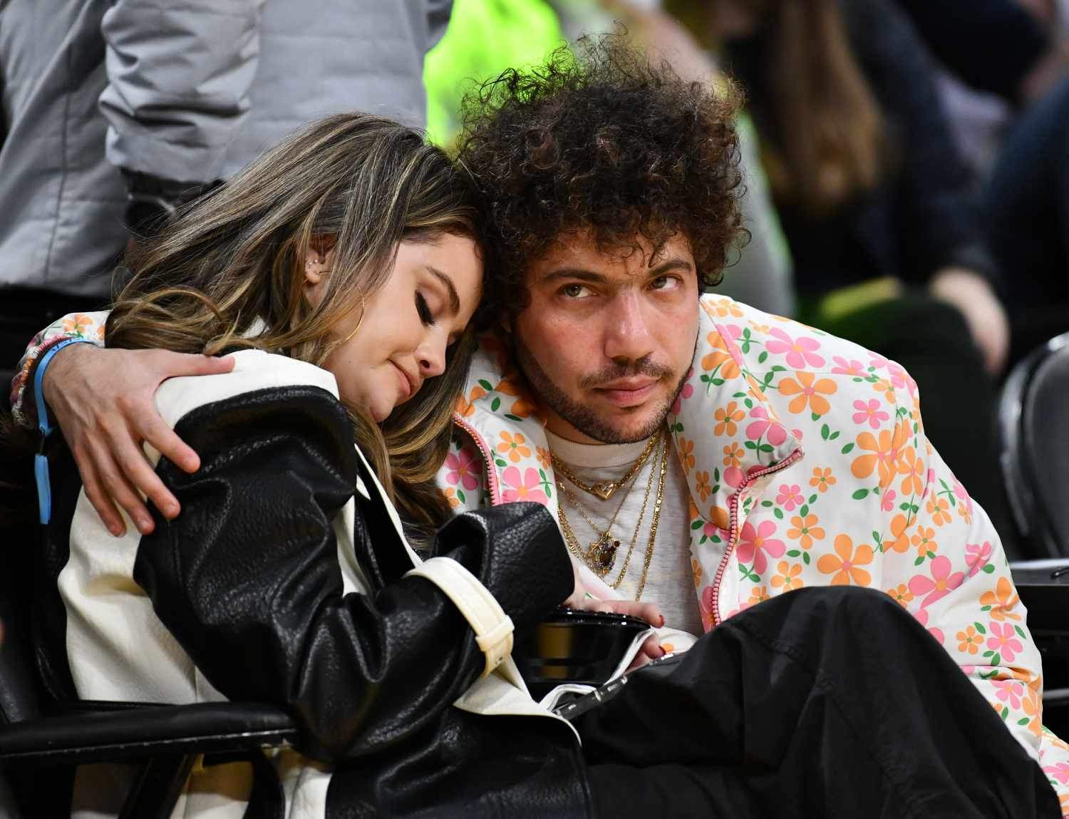 Benny Blanco ho fa tot per acontentar Selena Gomez, fins i tot tanca un cinema