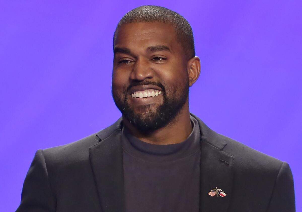 Kanye West demandat per assetjament per part d'una model que tenia contractada