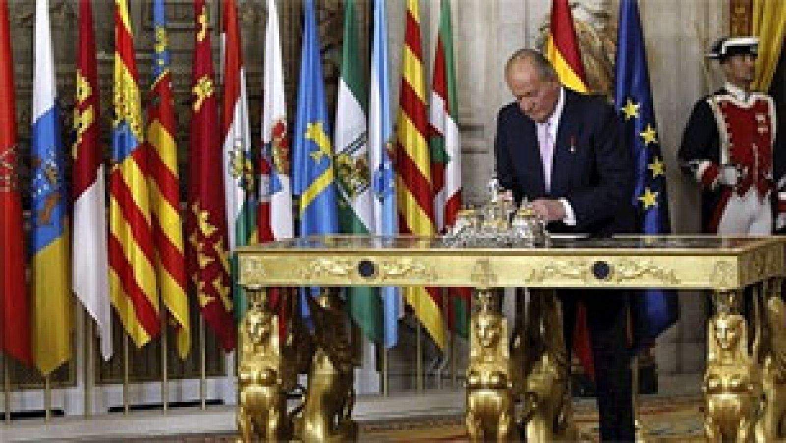 Juan Carlos I le vuelve a tomar el pelo a España, no ha venido a Sanxenxo a navegar, millones y un testaferro