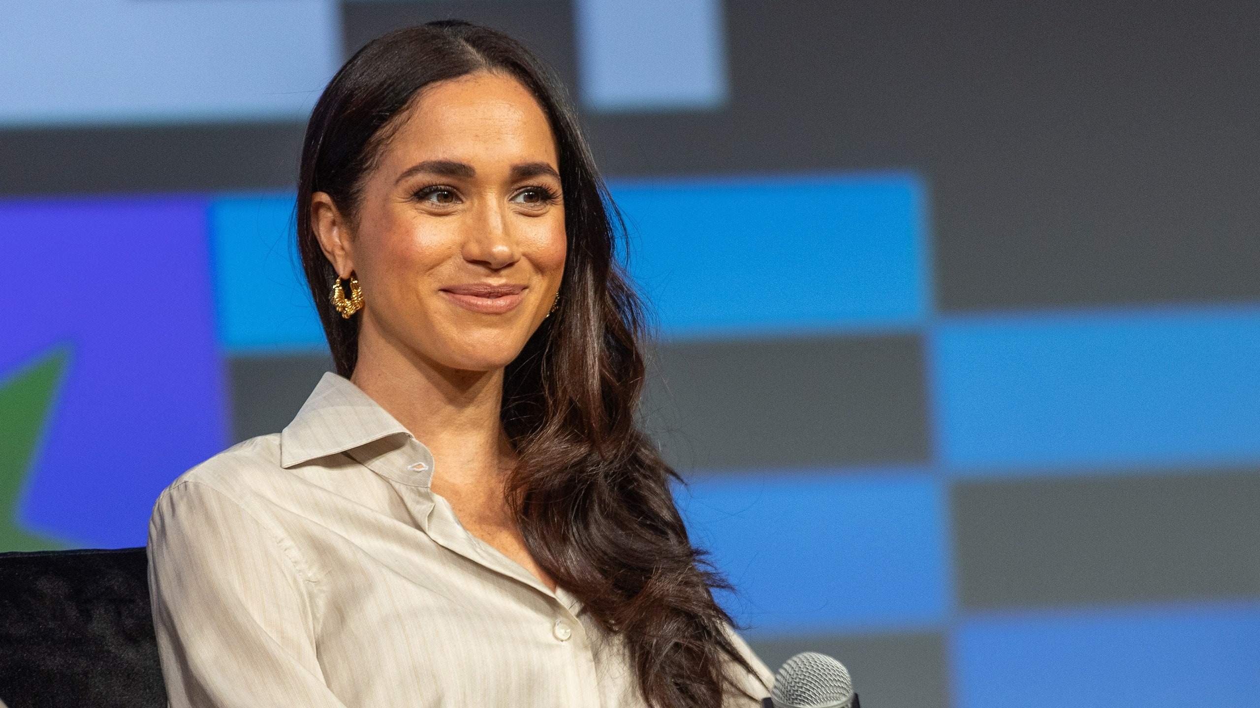 Meghan Markle sospecha de Victoria Beckham