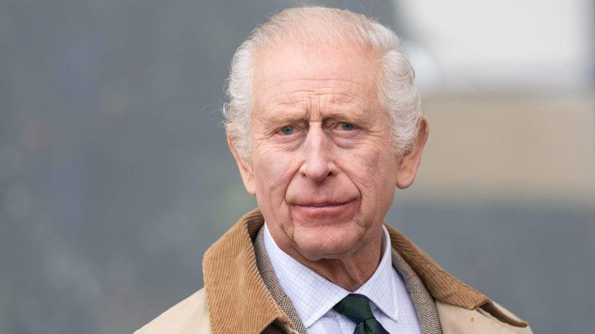 Carles III, pas enrere, el seu estat de salut empitjora