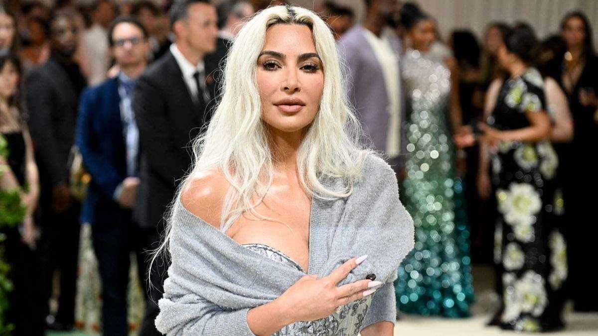 Kim Kardashian está enamorada de un jugador del Real Madrid al que le paga todo