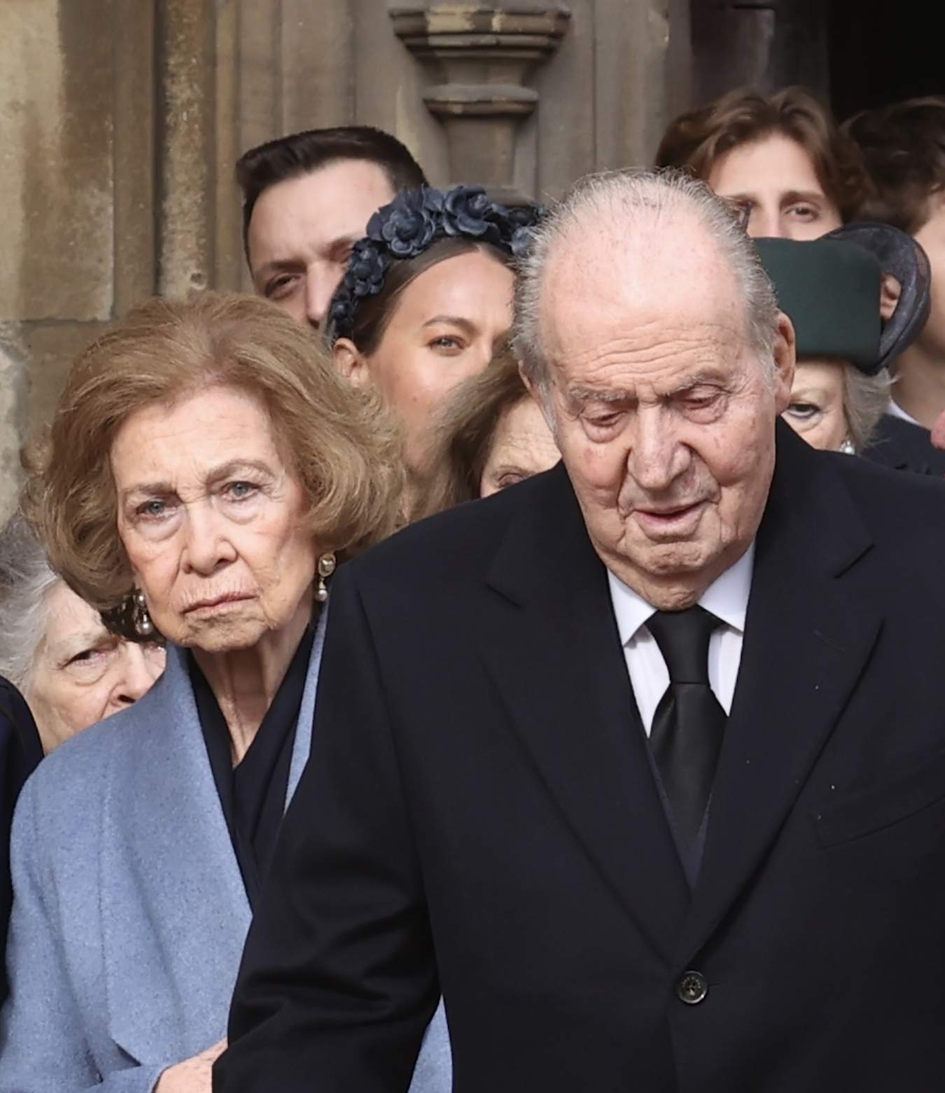 Sofia horroritzada amb Joan Carles i els seus escortes, extrema crueltat