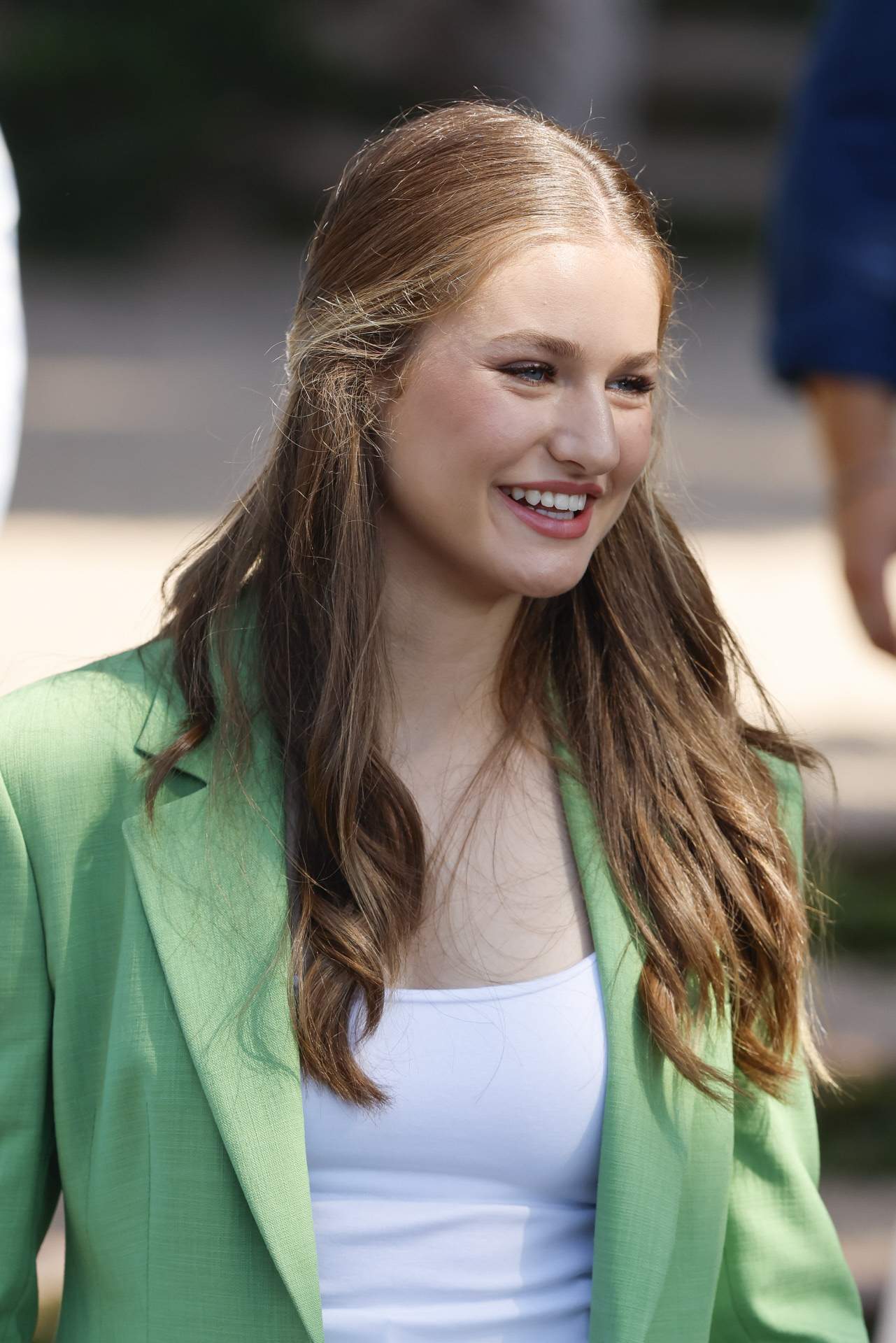 Letizia hunde a Sofía con un look horripilante en Lloret de Mar: Leonor brilla