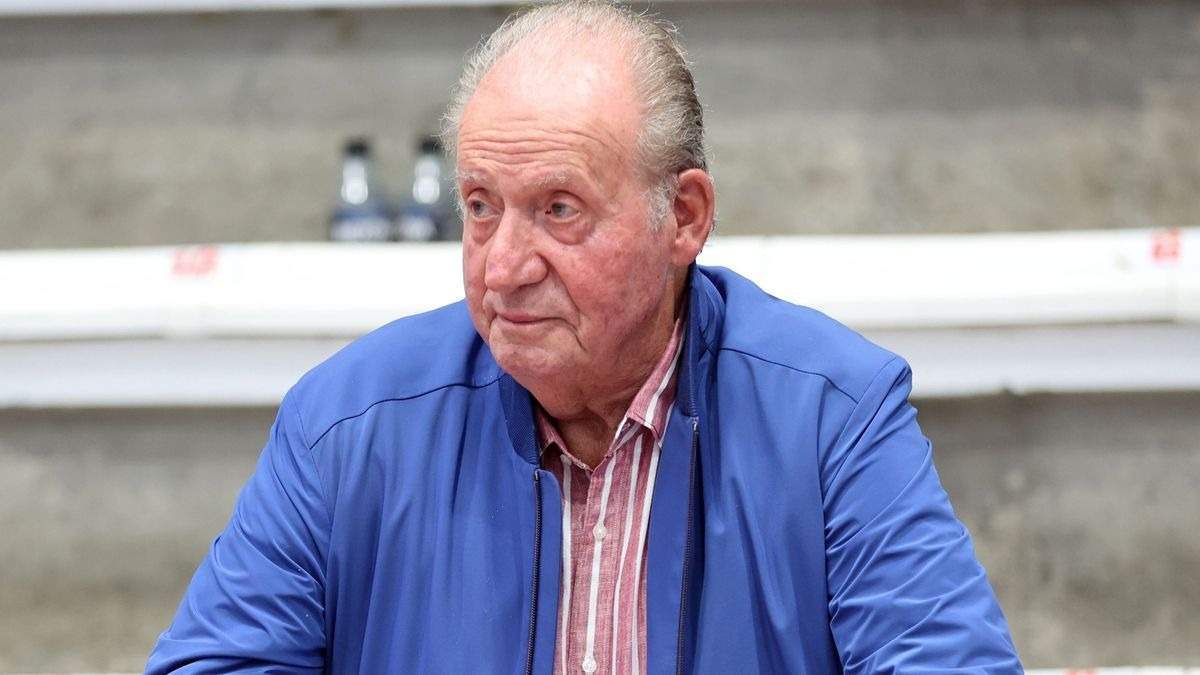 Casa Real está persiguiendo grabaciones de Juan Carlos I con otras famosas más famosas que Bárbara Rey