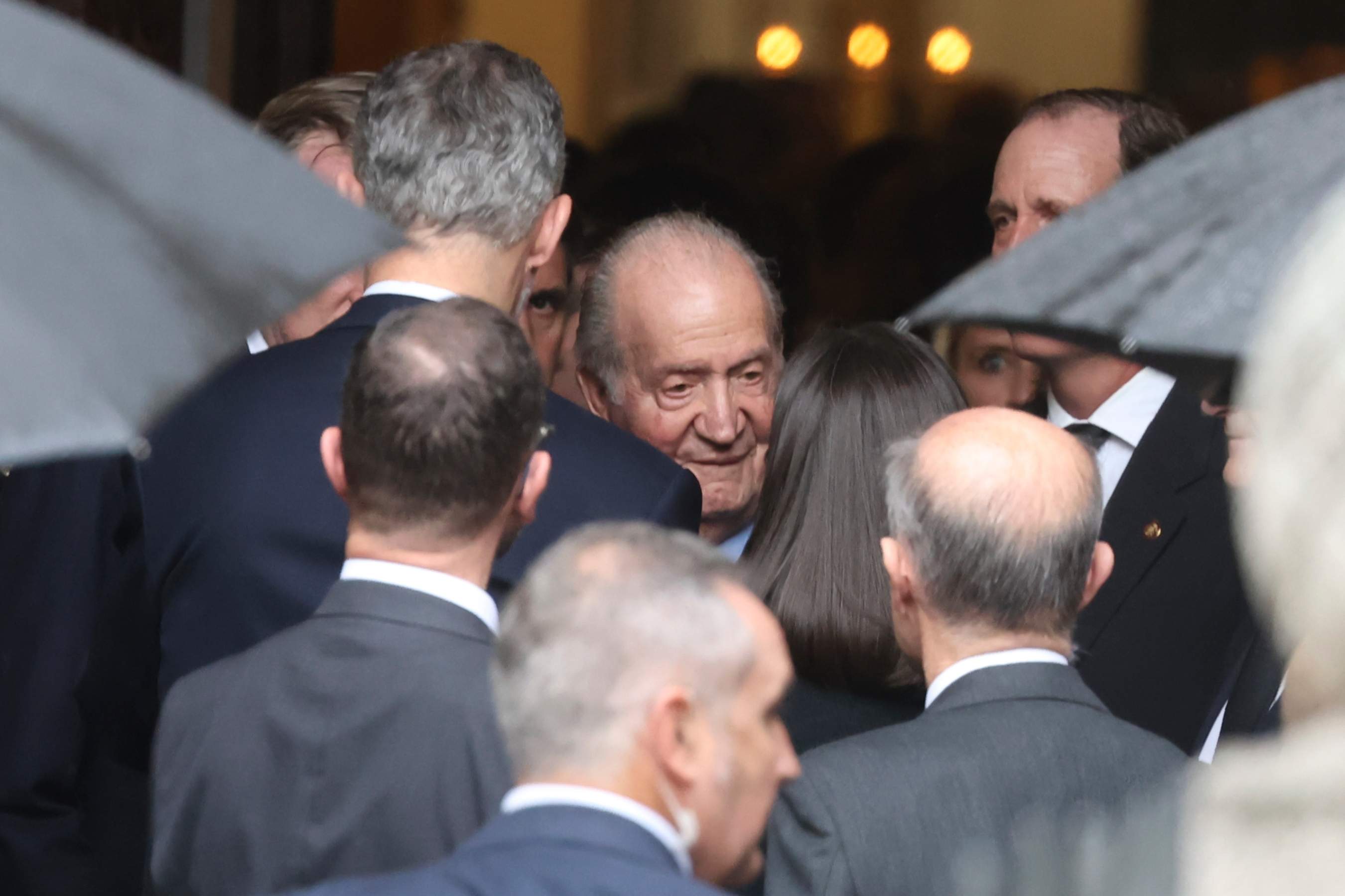 Nuevo golpe duro para la Zarzuela: la repentina muerte de un sobrino de Juan Carlos a los 54 años