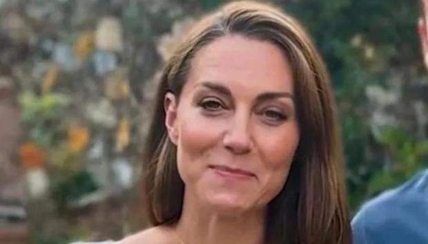 Kate Middleton está necesitando ayuda para ir al baño