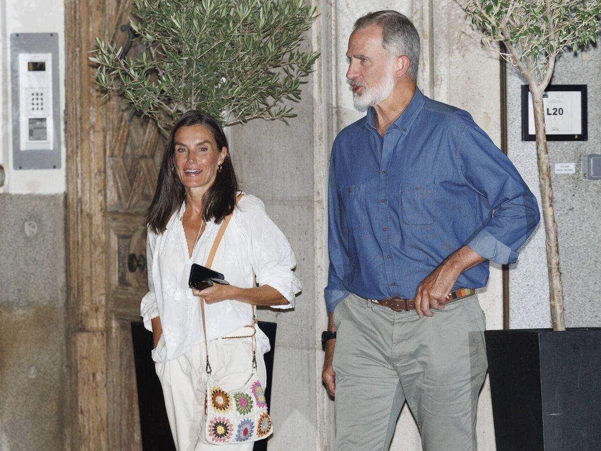 Felipe VI no celebra el 52 cumpleaños con Letizia en Zarzuela