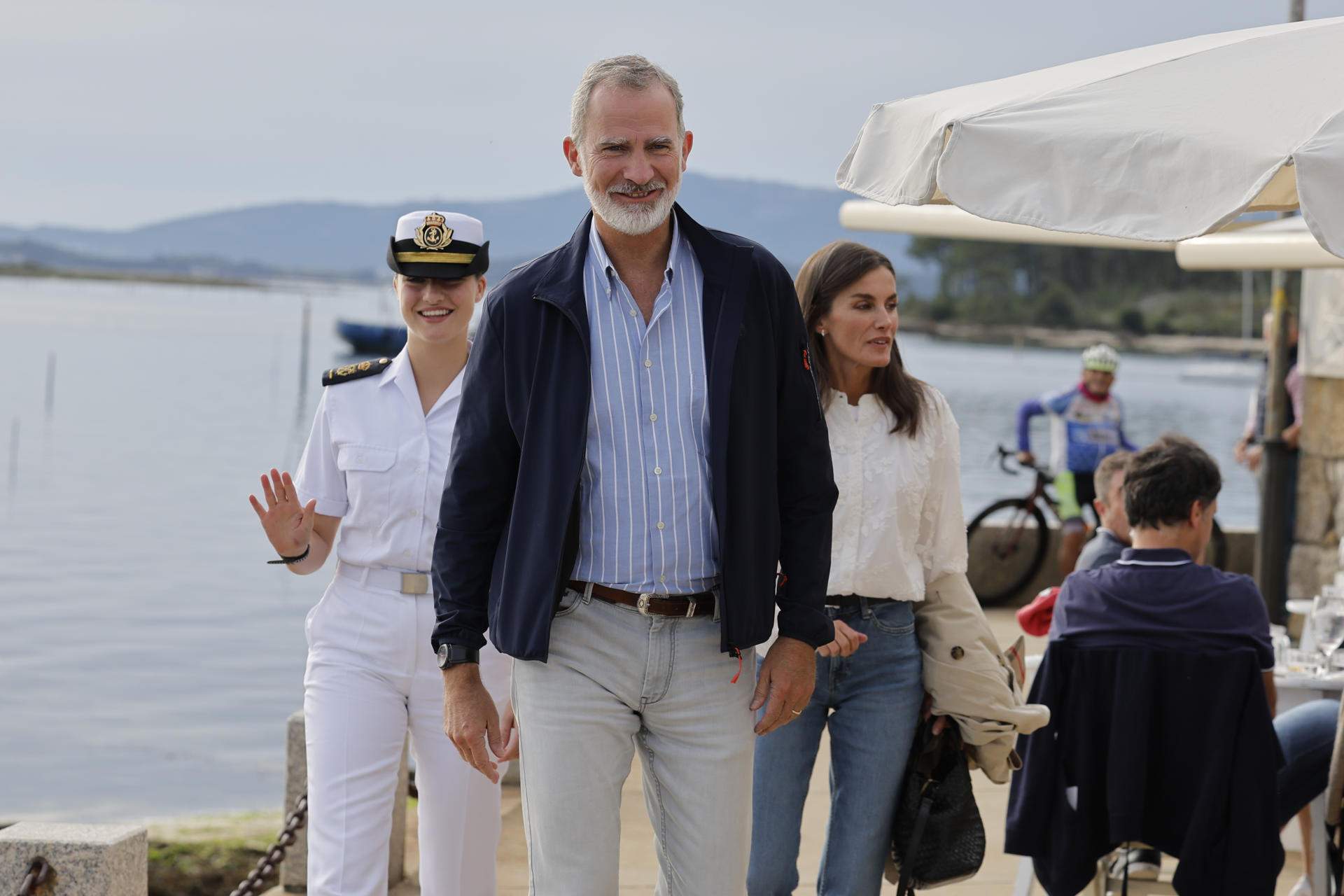 Leonor muy inapropiada en Galicia, fotos fatales y frase aislada con Juan Carlos