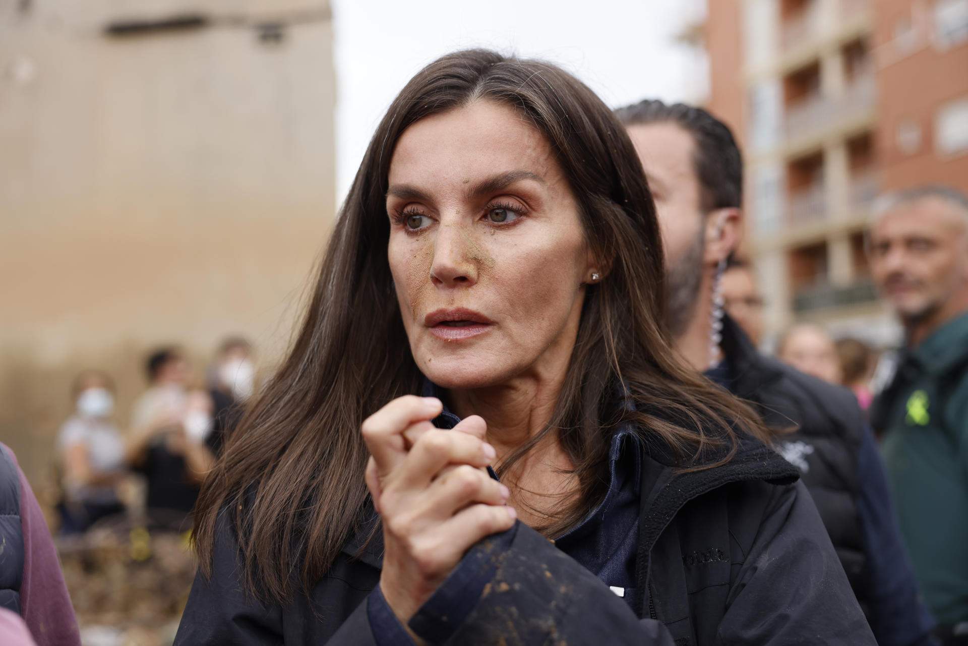 Letizia enfangada recibe la ira de un periodista famoso: "Ha aprendido la lección"