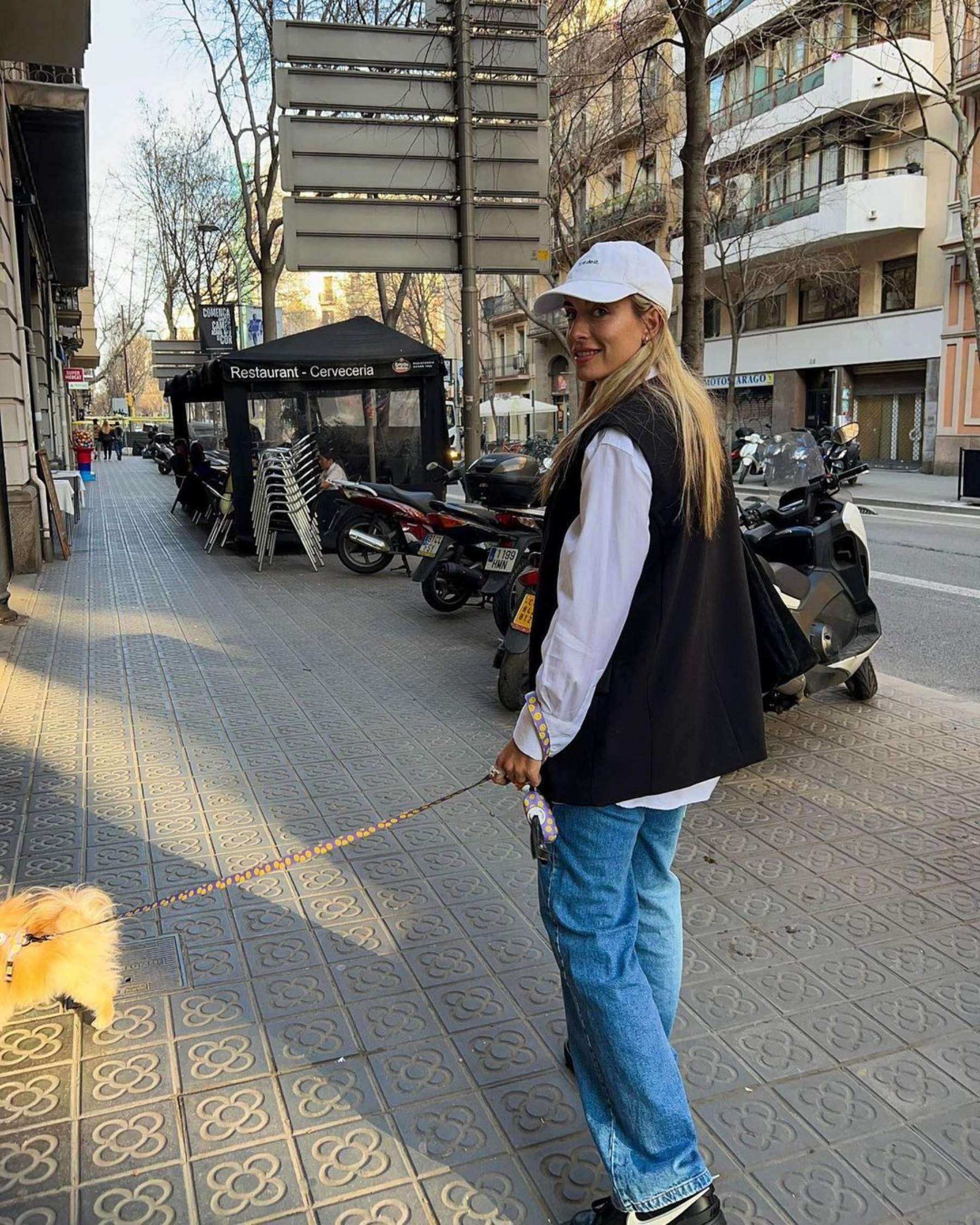 Alexia Putellas i un mític jugador del Barça a un pub de Barcelona amb molta expectació