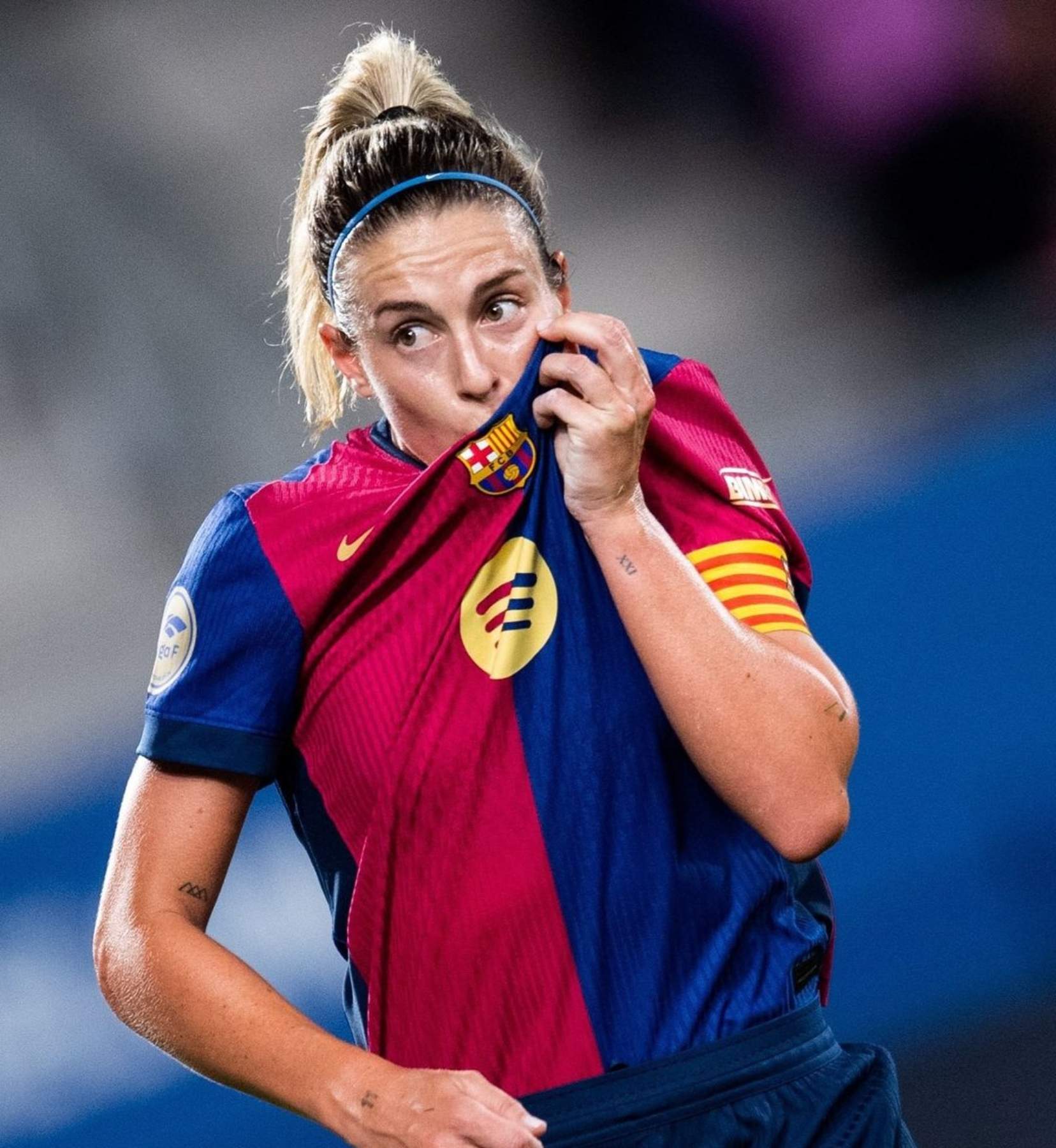 Alexia Putellas emociona els culers recordant el seu pare amb l'escut blaugrana