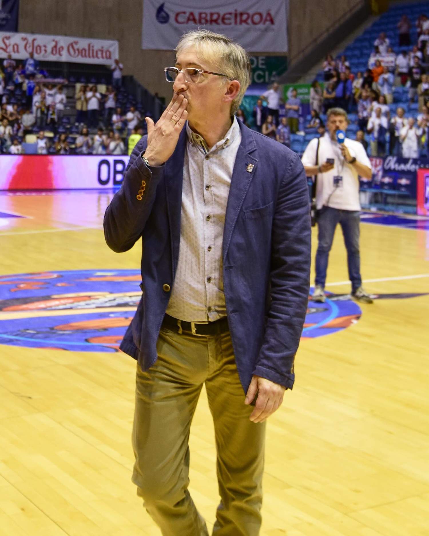 Emoció amb un nou entrenador gallec a Girona defensant el català: brutal lliçó contra catalanòfobs