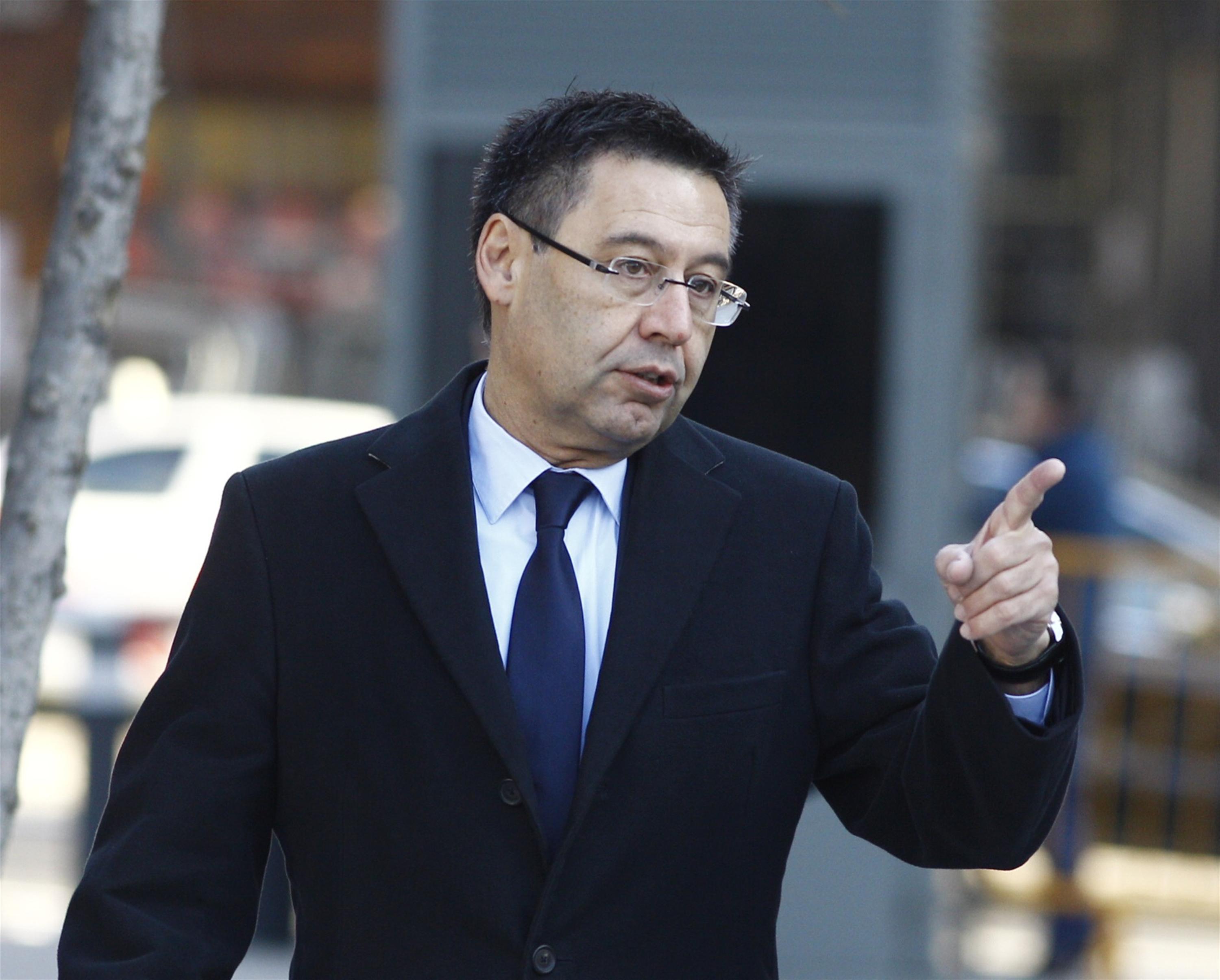 Josep Maria Bartomeu, expresidente del Barça, expande las pasarelas para aviones y barcos