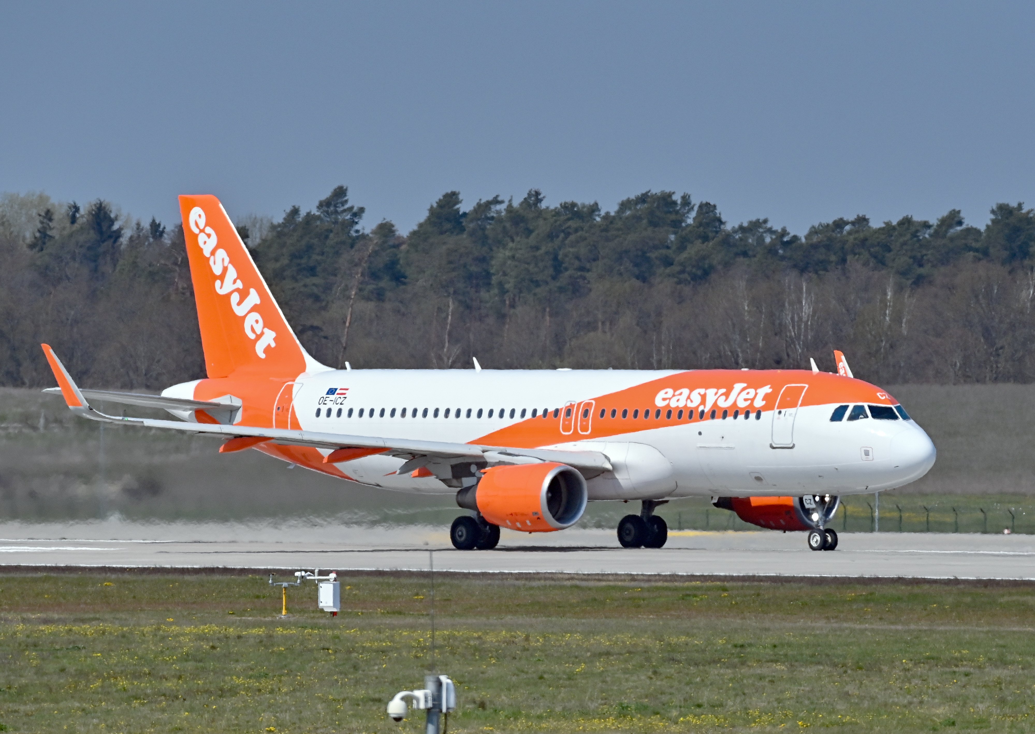 Easyjet prosigue con su expansión y anuncia una nueva ruta de Barcelona a Milán