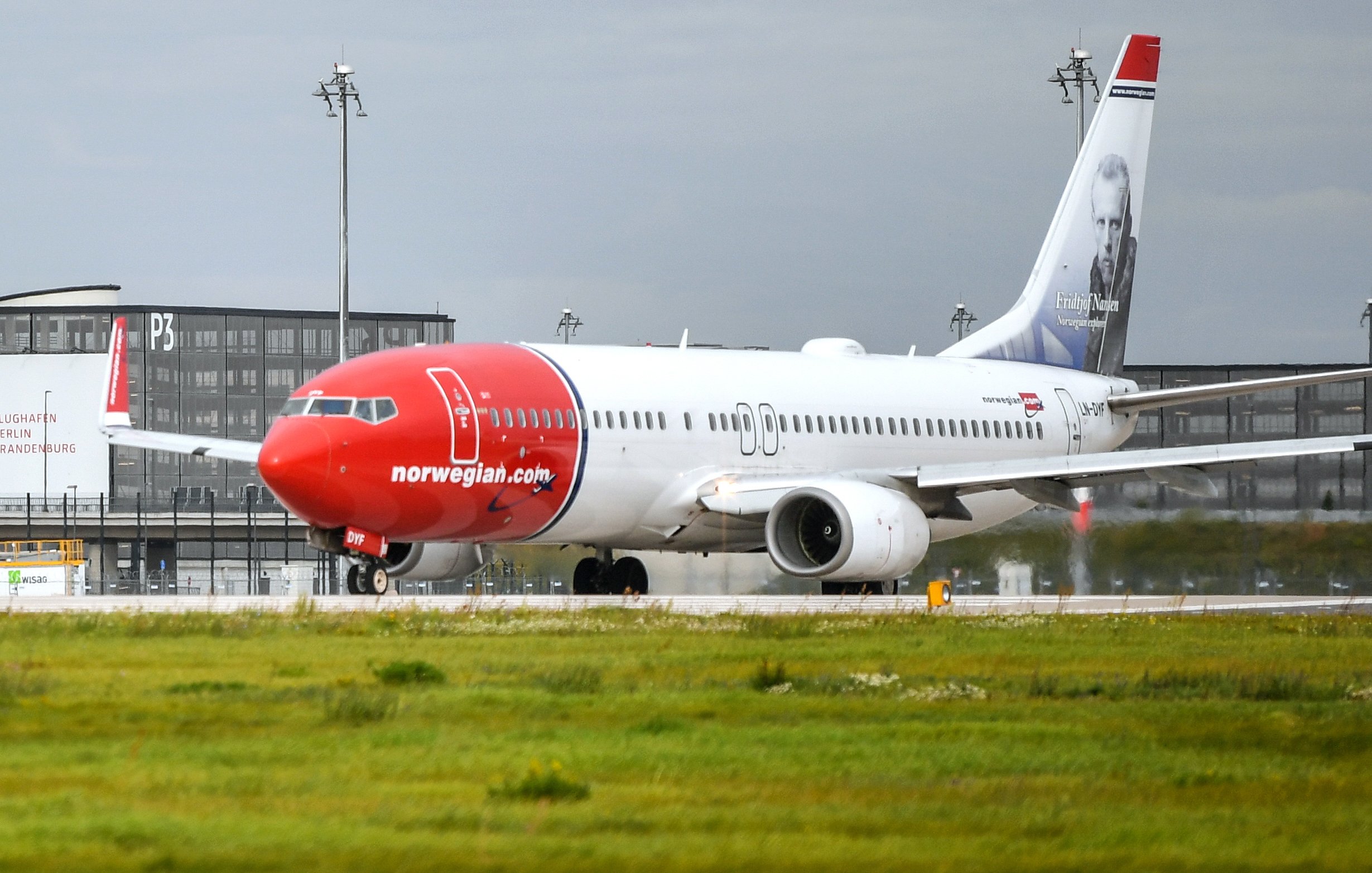 Norwegian transporta 18 milions de passatgers, la meitat que el 2019