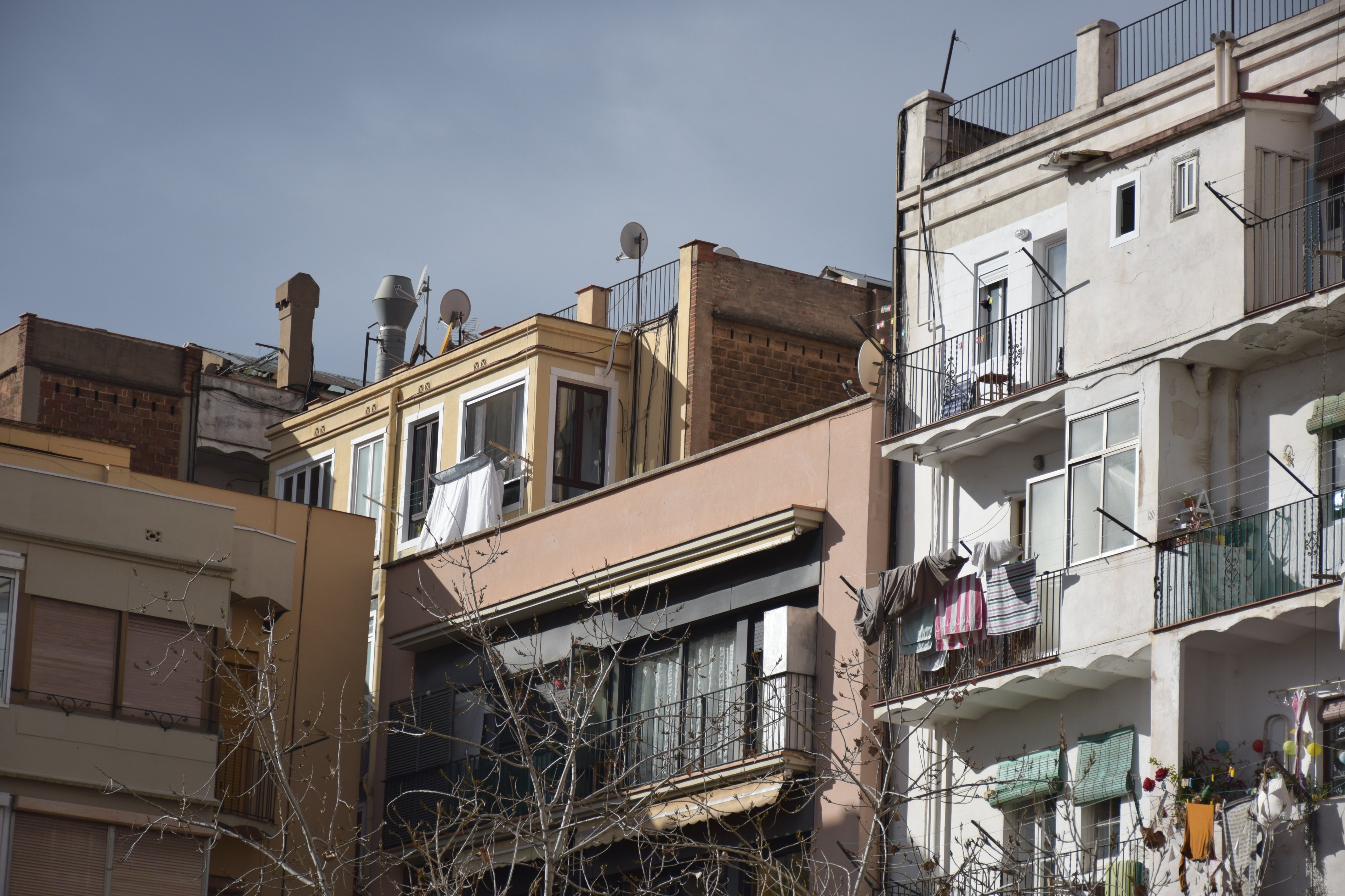 Cuatro de cada diez inquilinos tuvieron que cambiar de piso por la subida de precio en Barcelona