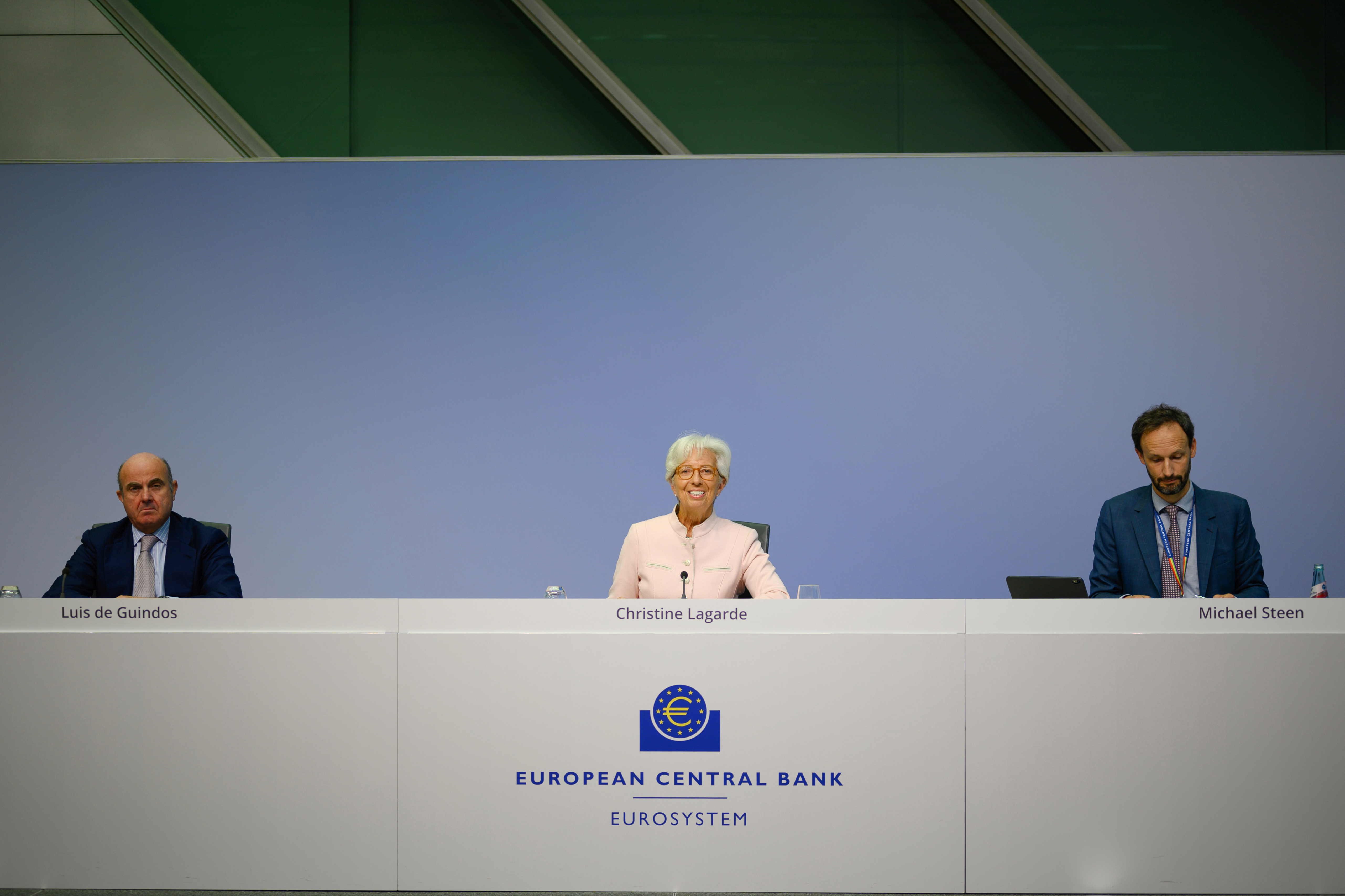 Christine Lagarde y Luis de Guindos. Europa Press.