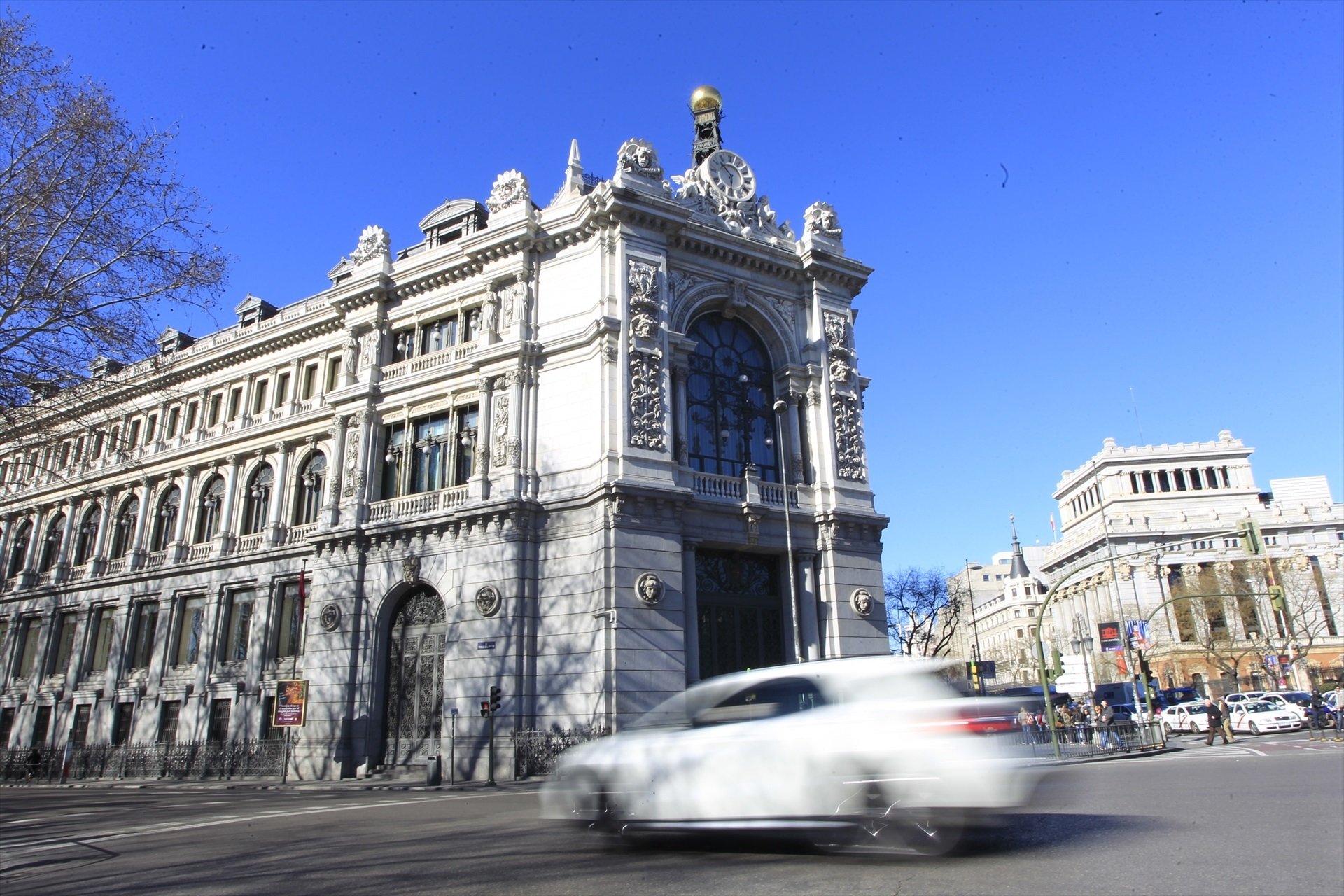 Sigue la fiebre por el Tesoro: coloca más de 7.000 millones en deuda a medio y largo plazo