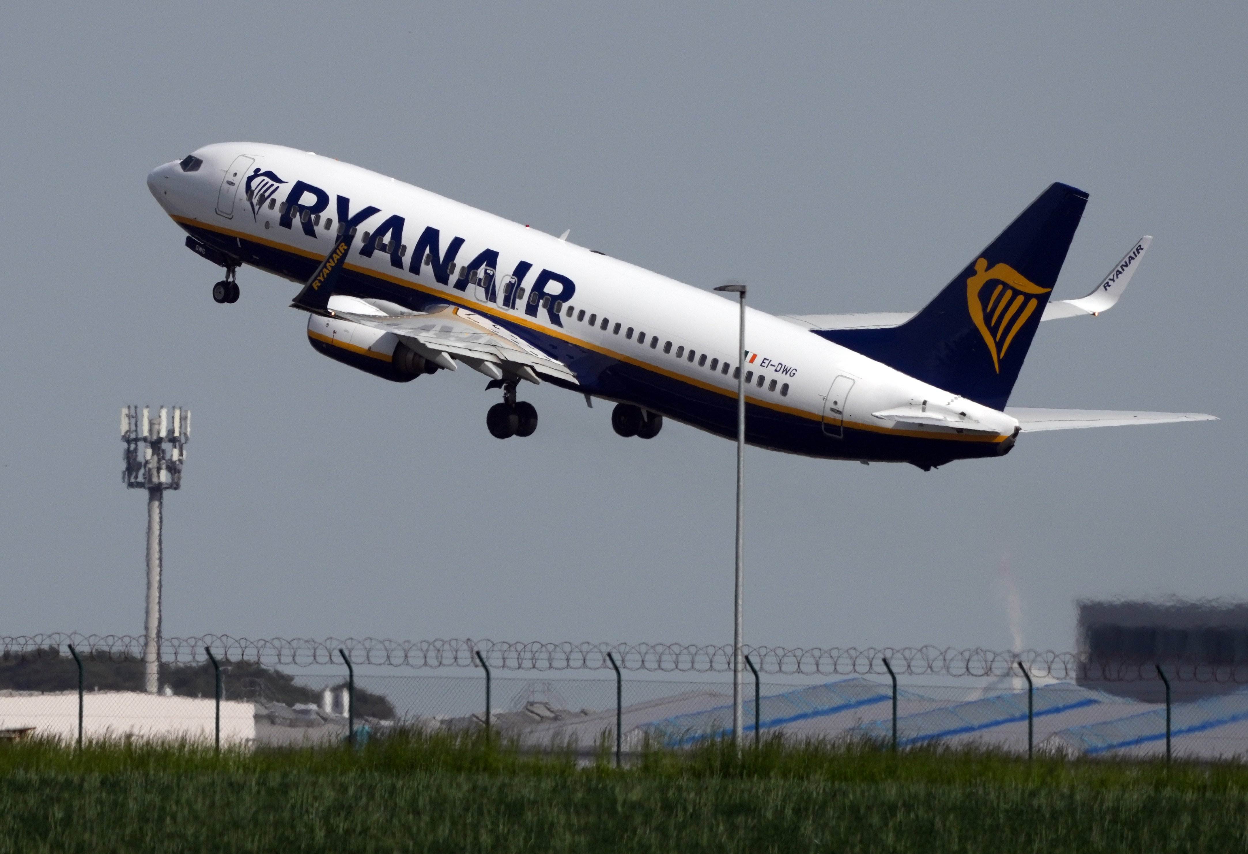 Ryanair recorre la pujada del 4,09% en les taxes aèries que aplicarà Aena el 2024