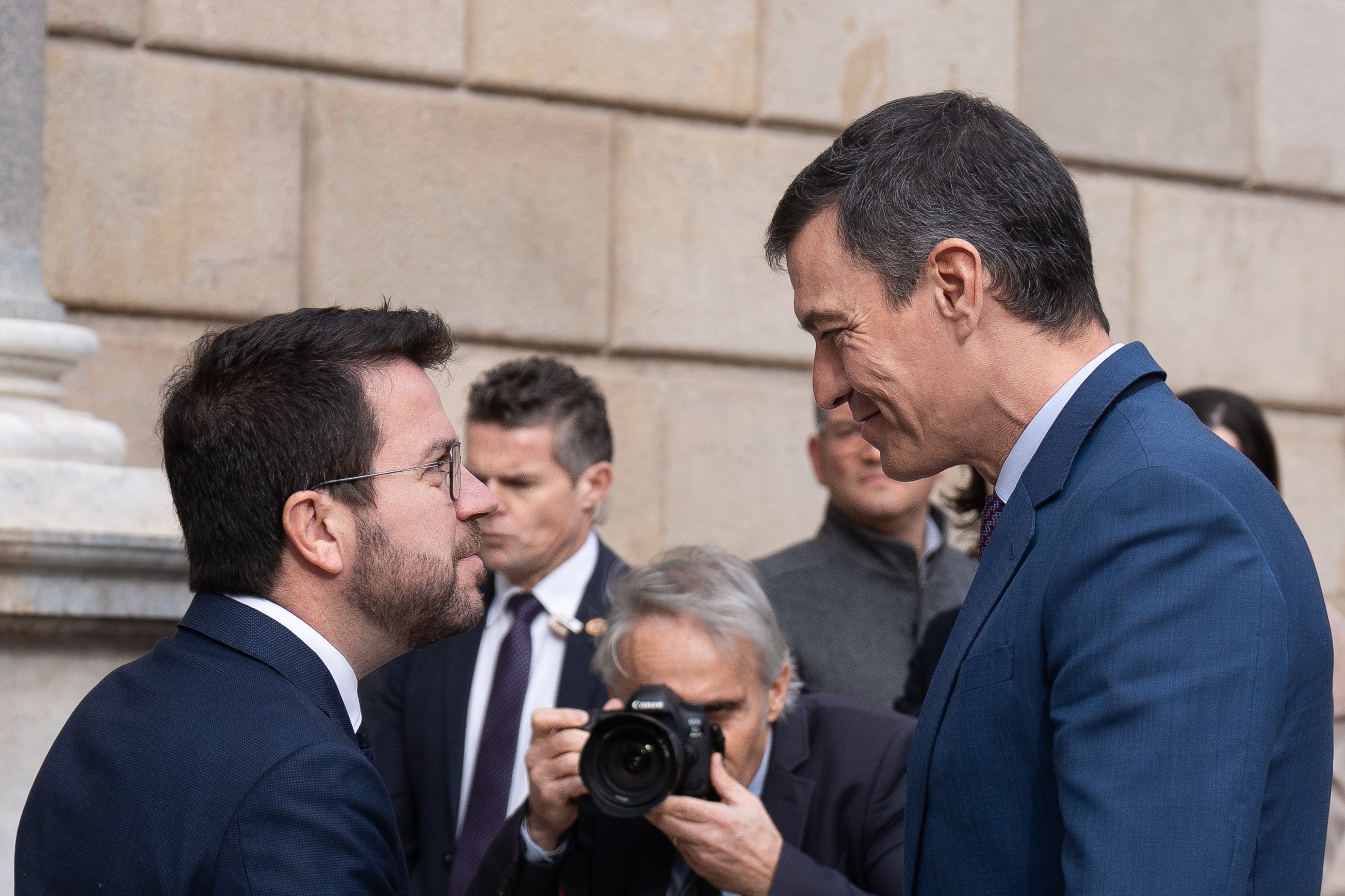 Sánchez i Aragonès desencallen el projecte de planta de xips de Catalunya