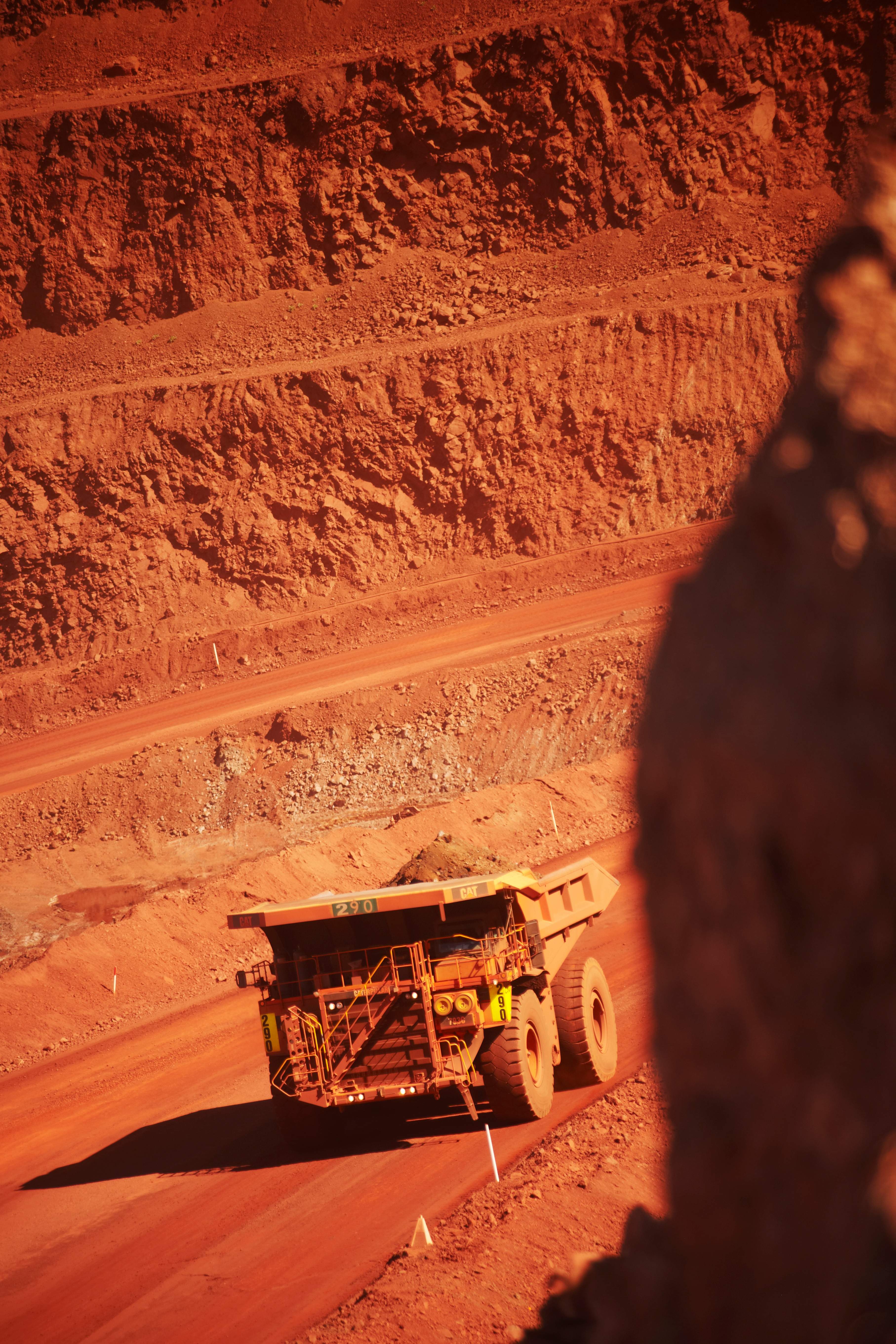 Trabajos de BHP en la cuenca minera de la localidad de Newman (noroeste de Australia) / BHP