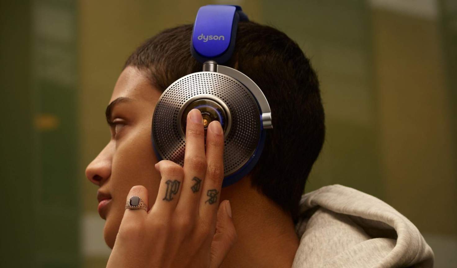 La IA crea uns auriculars que cancel·len totes les veus excepte la que volem escoltar