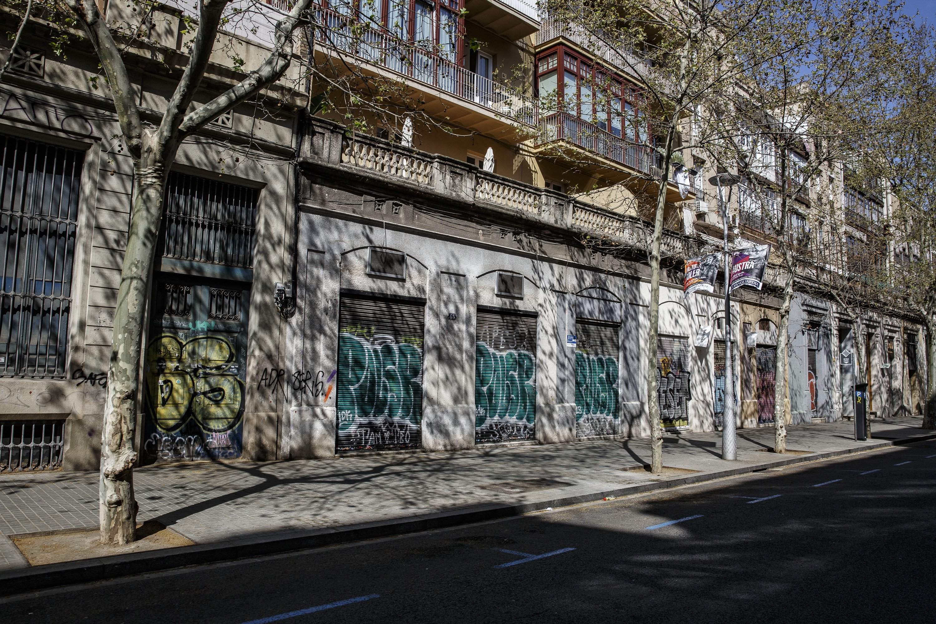 El pla d'Ayuso per convertir locals i oficines buides de Madrid en pisos