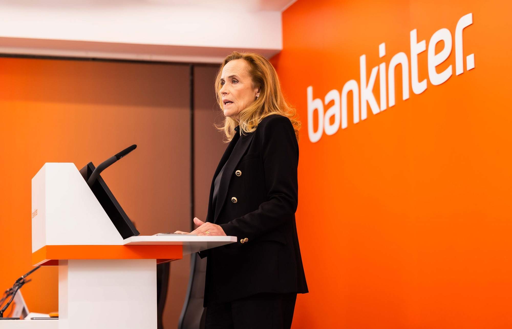 Bankinter es transforma en només tres mesos per convertir-se en un banc digital