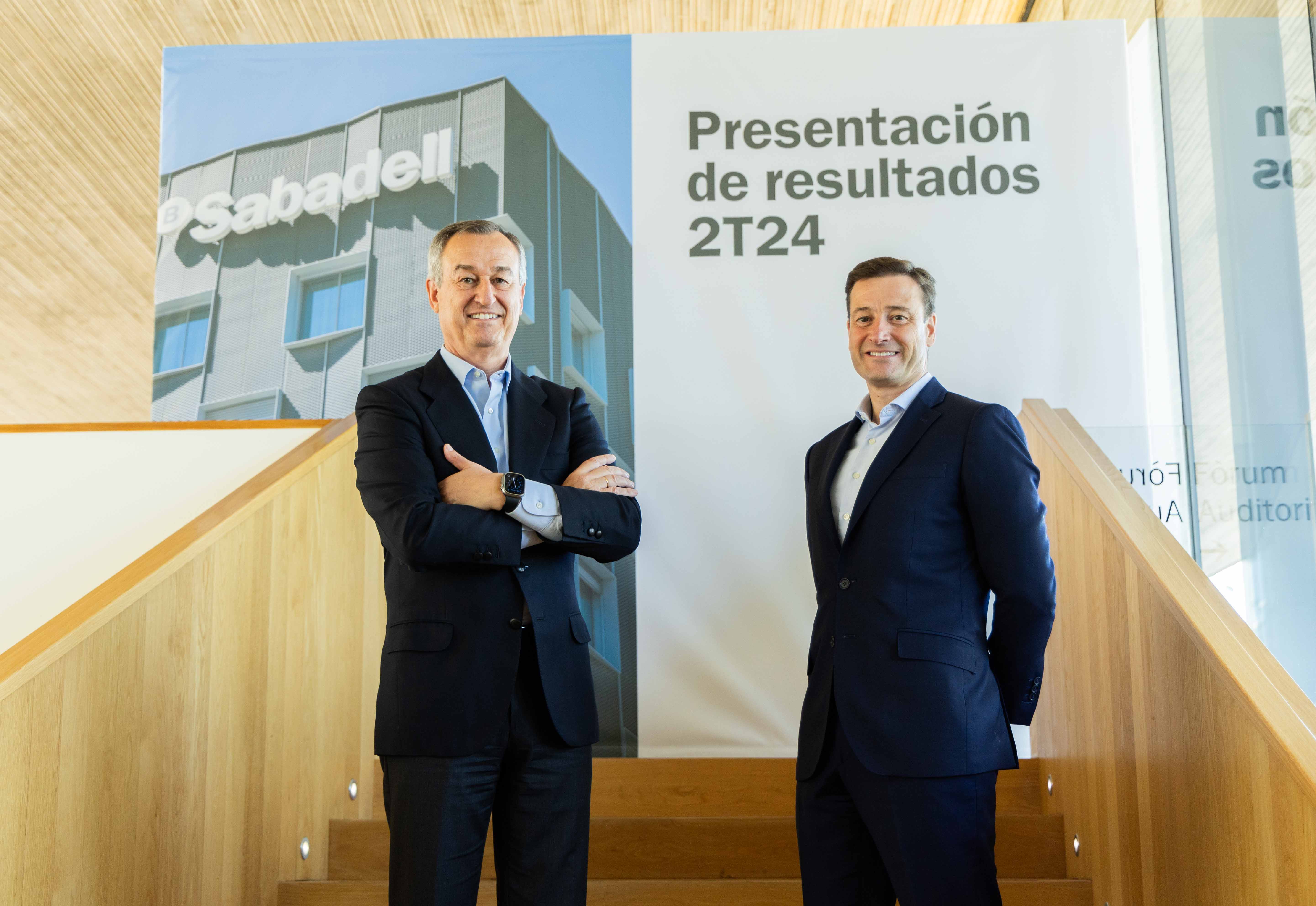 El consejero delegado y el director financiero del Sabadell