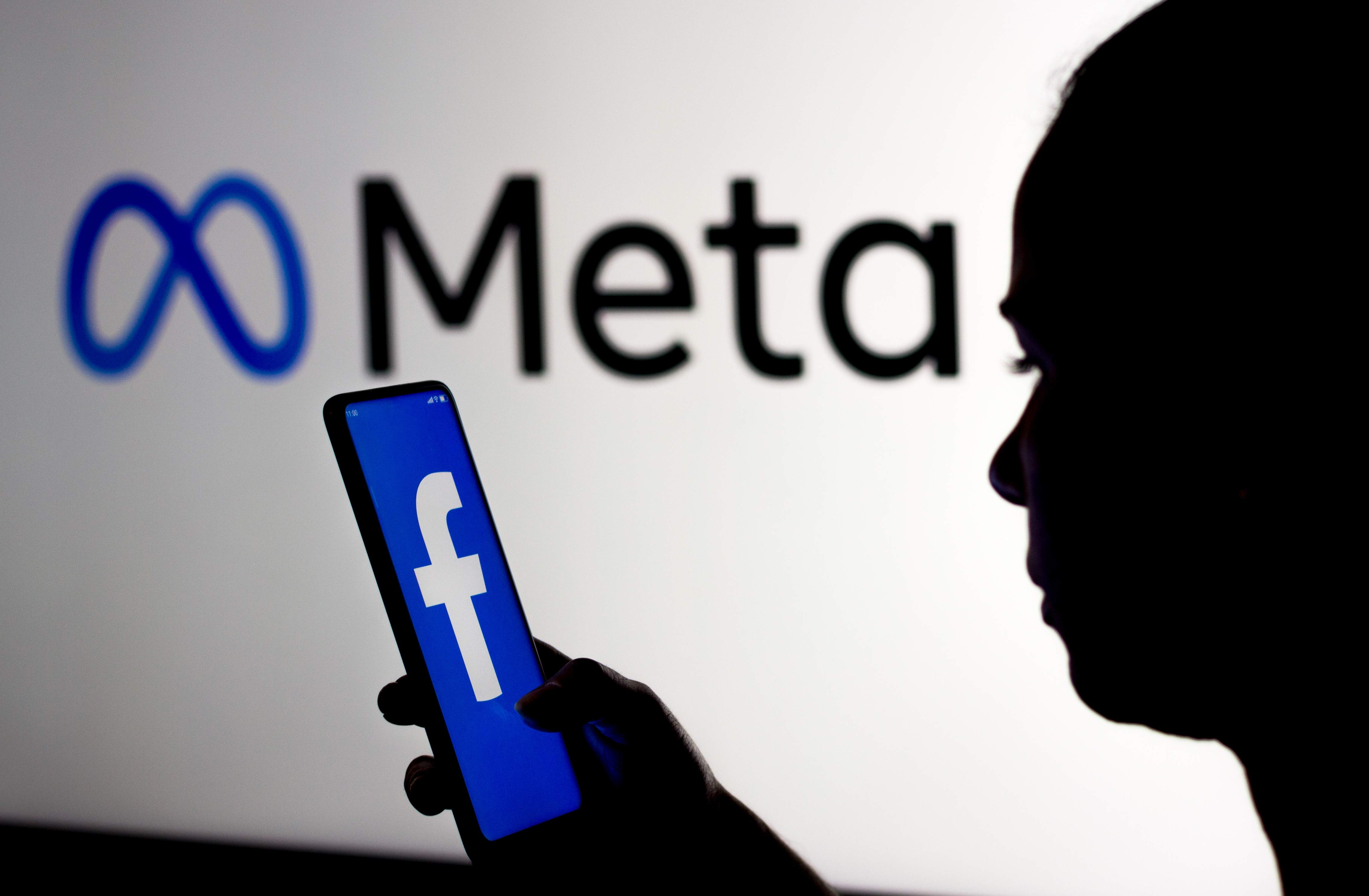 Qui posa més frens per a l'entrada de Meta AI a Europa: Zuckerberg o la UE?