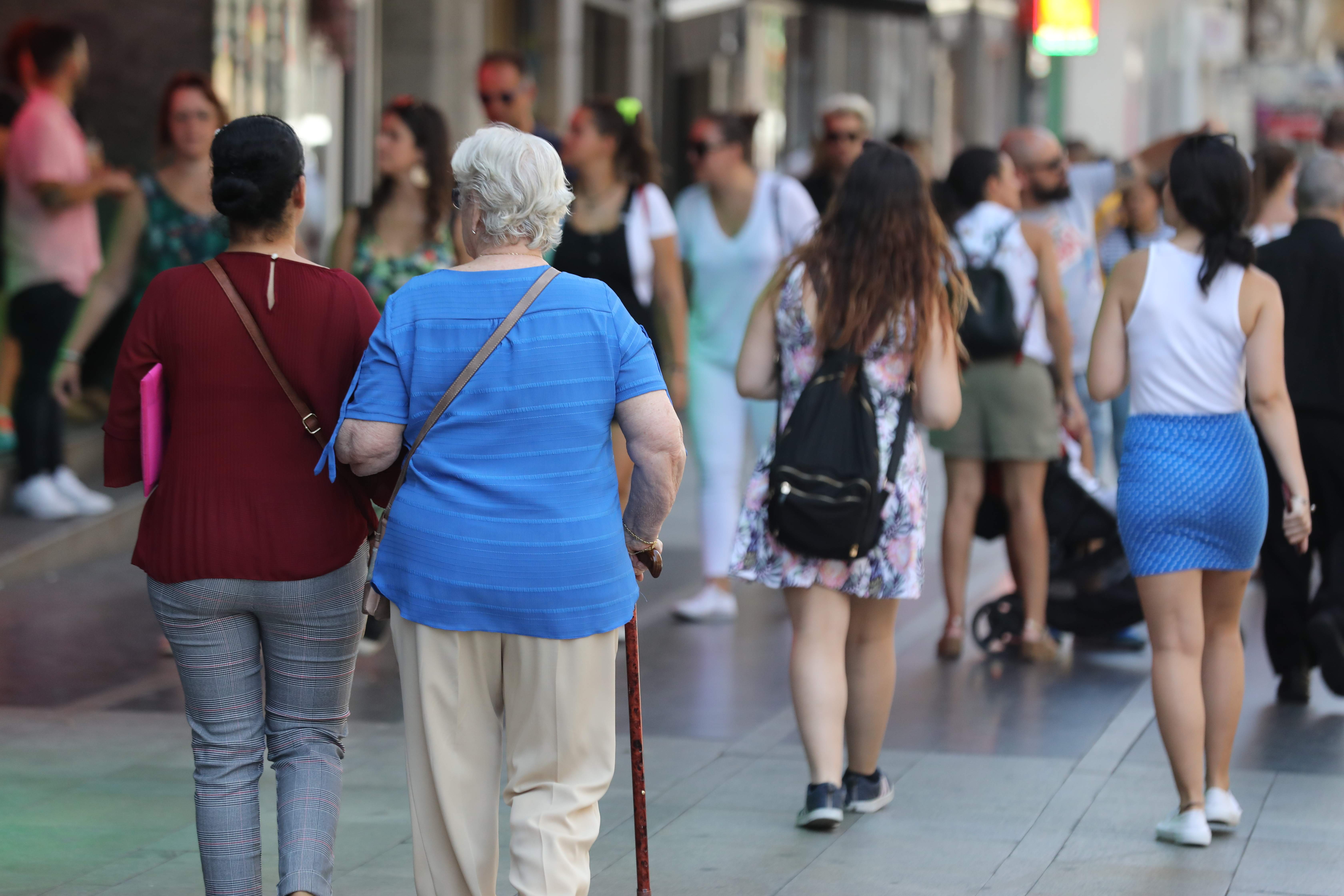 Quins ajuts poden sol·licitar els qui no tenen dret a la pensió de viduïtat?