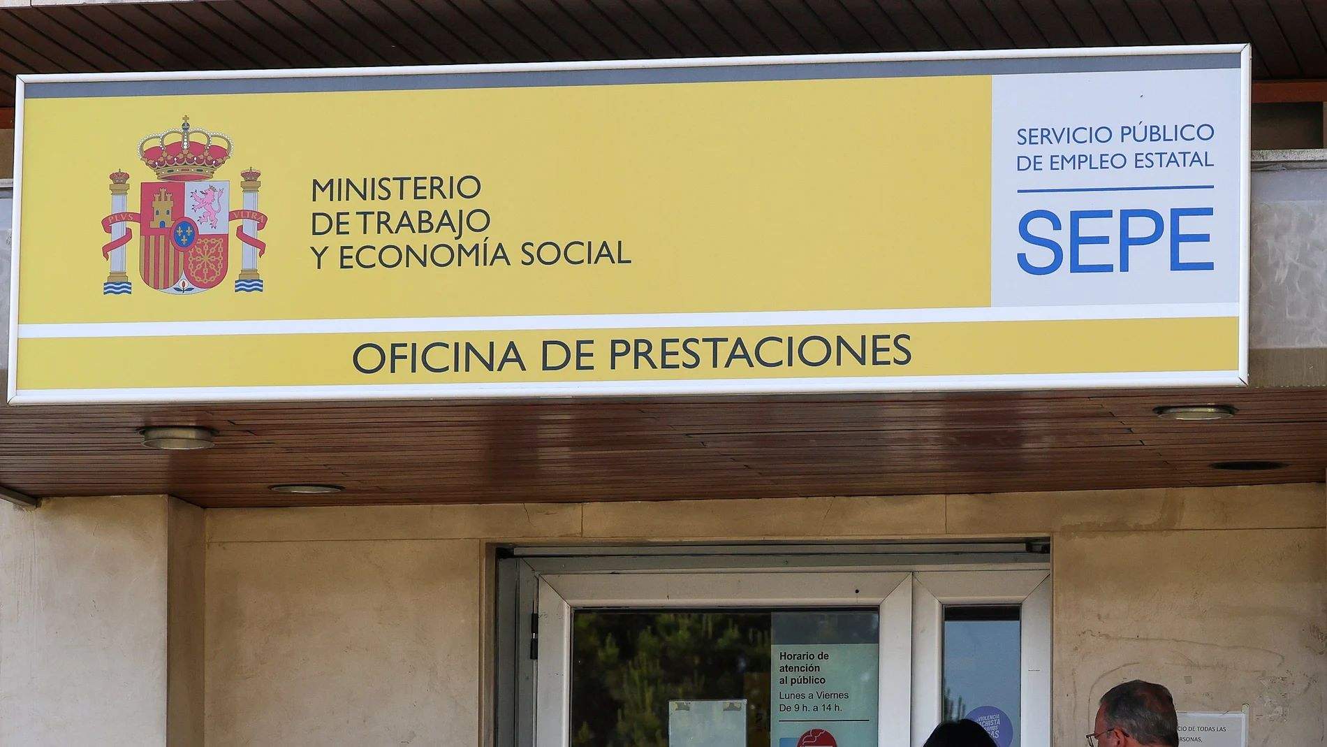 Los mayores de 52 años perderán la ayuda del SEPE si no realizan la declaración anual de rentas