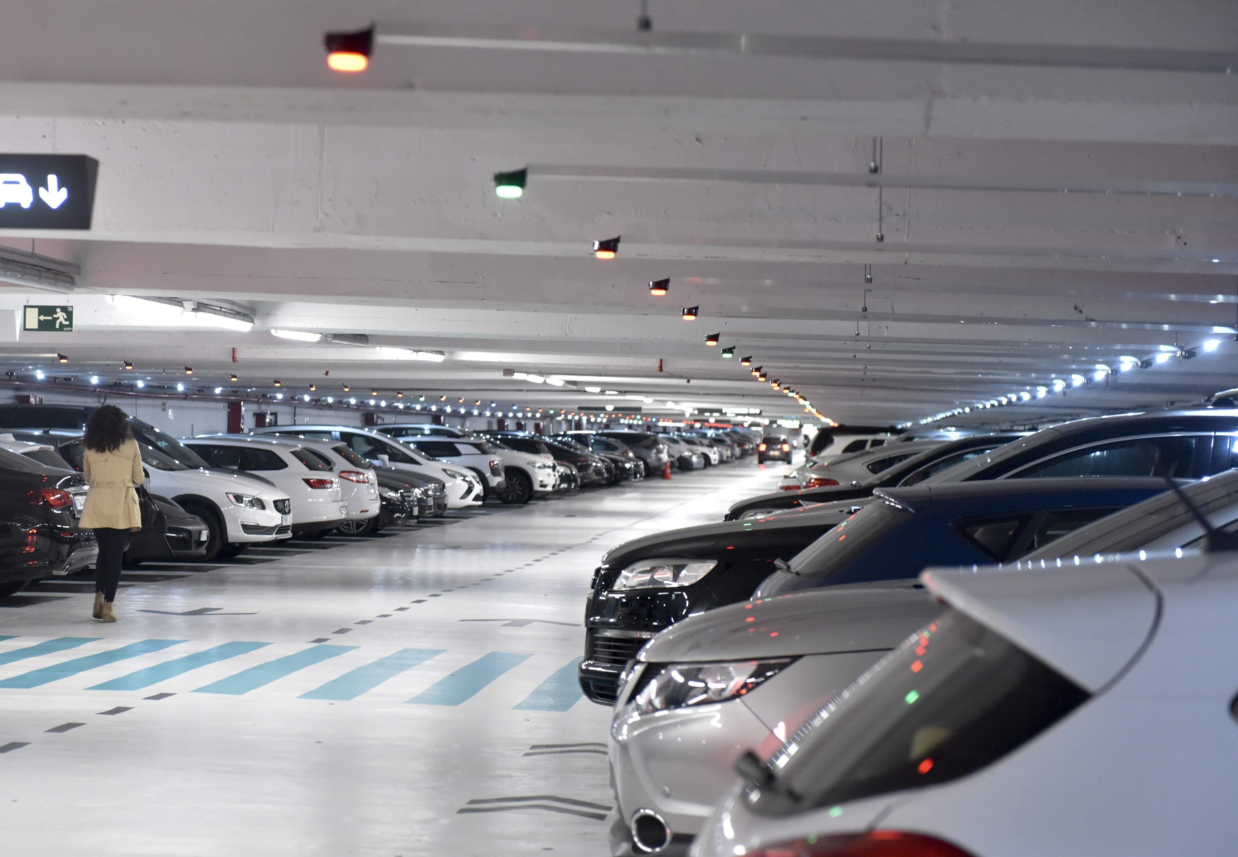 CriteriaCaixa ultima la venta de Saba a Interparking