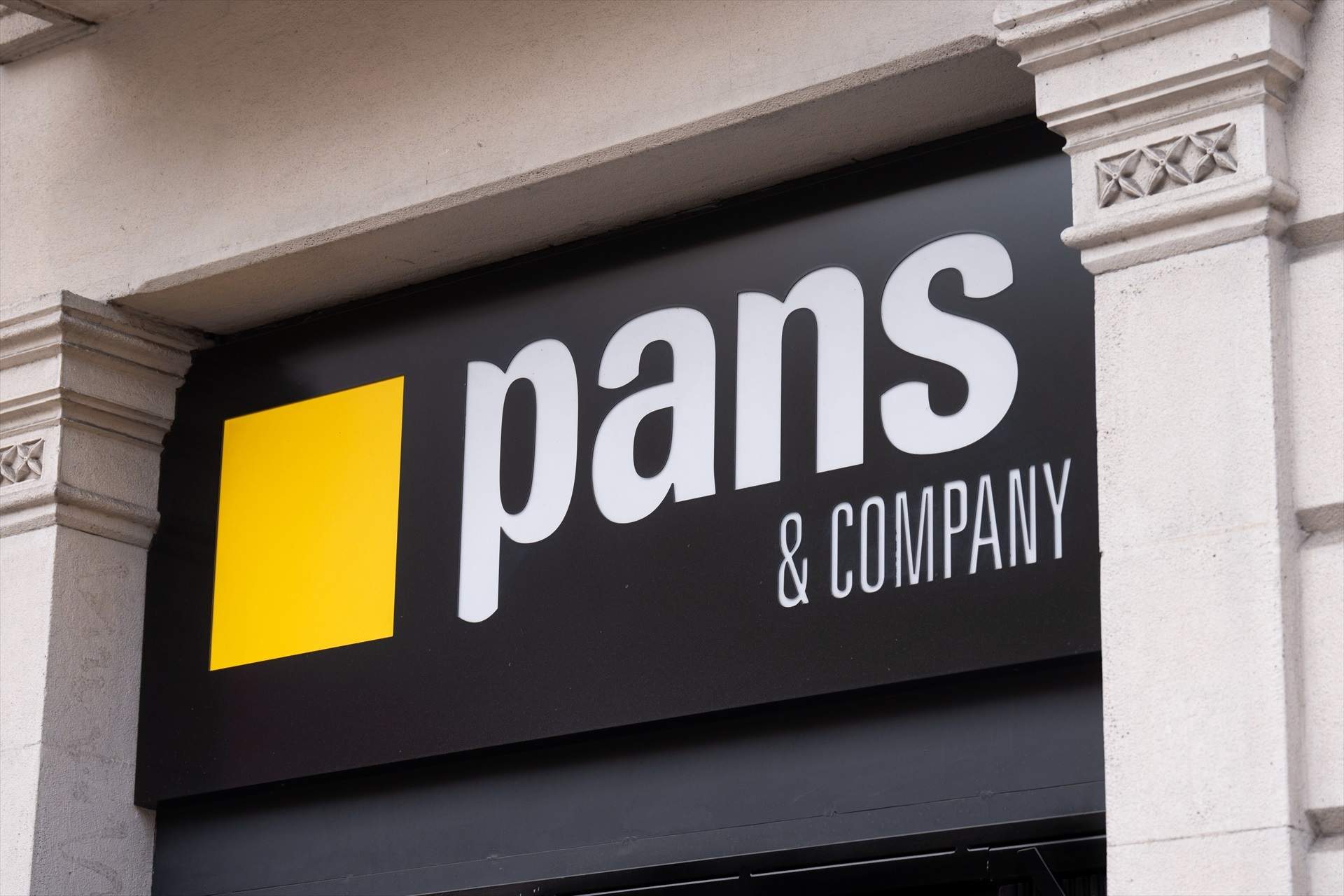 Pans & Company vende más bocadillos pero cierra con 5 millones de pérdidas