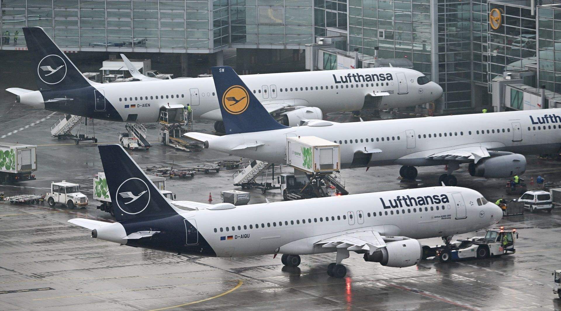 aviones aeropuerto lufthansa europa press