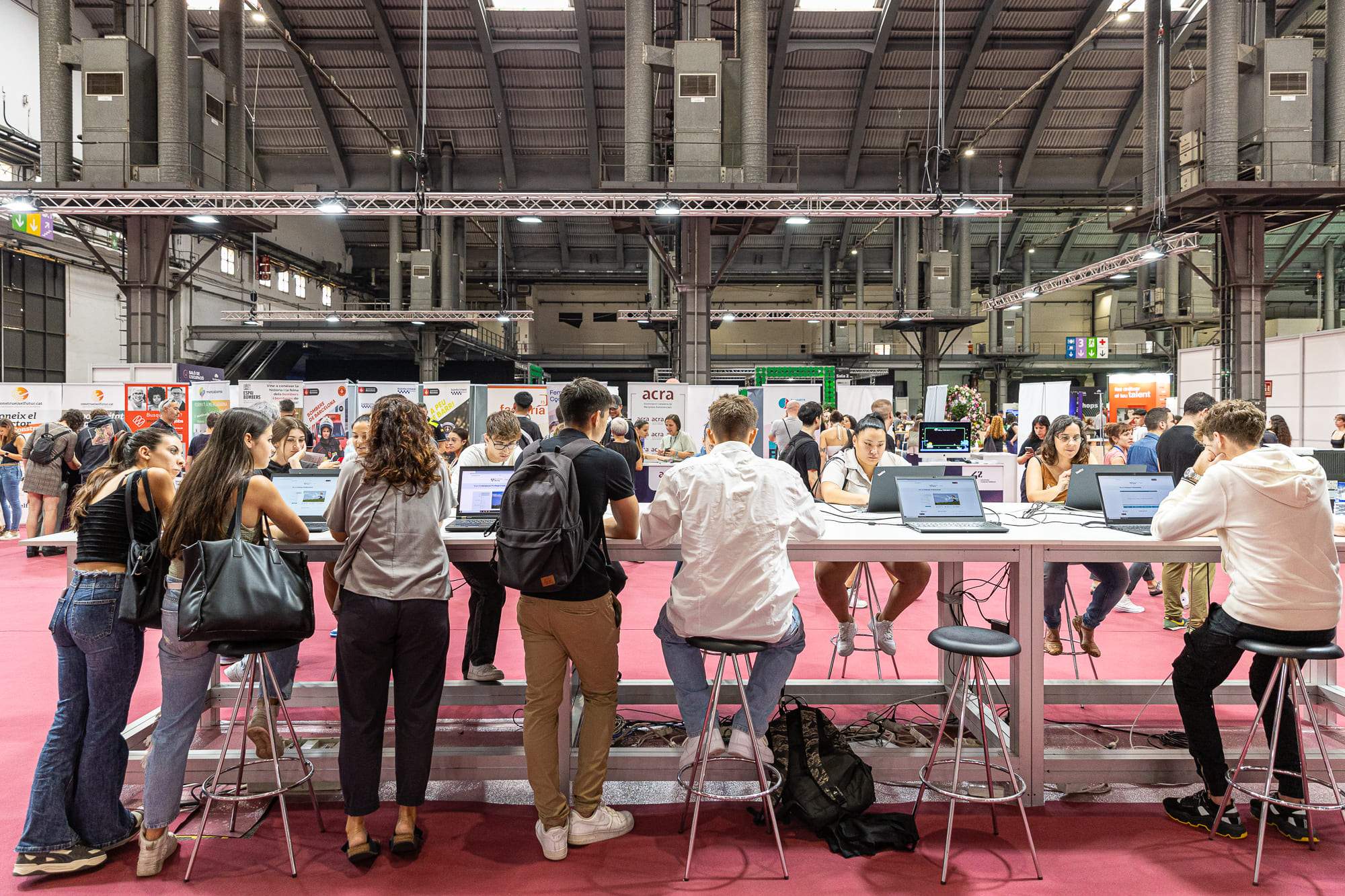 Semana del Salón de la Ocupación: cómo informarte si tu futuro pasa por la IA